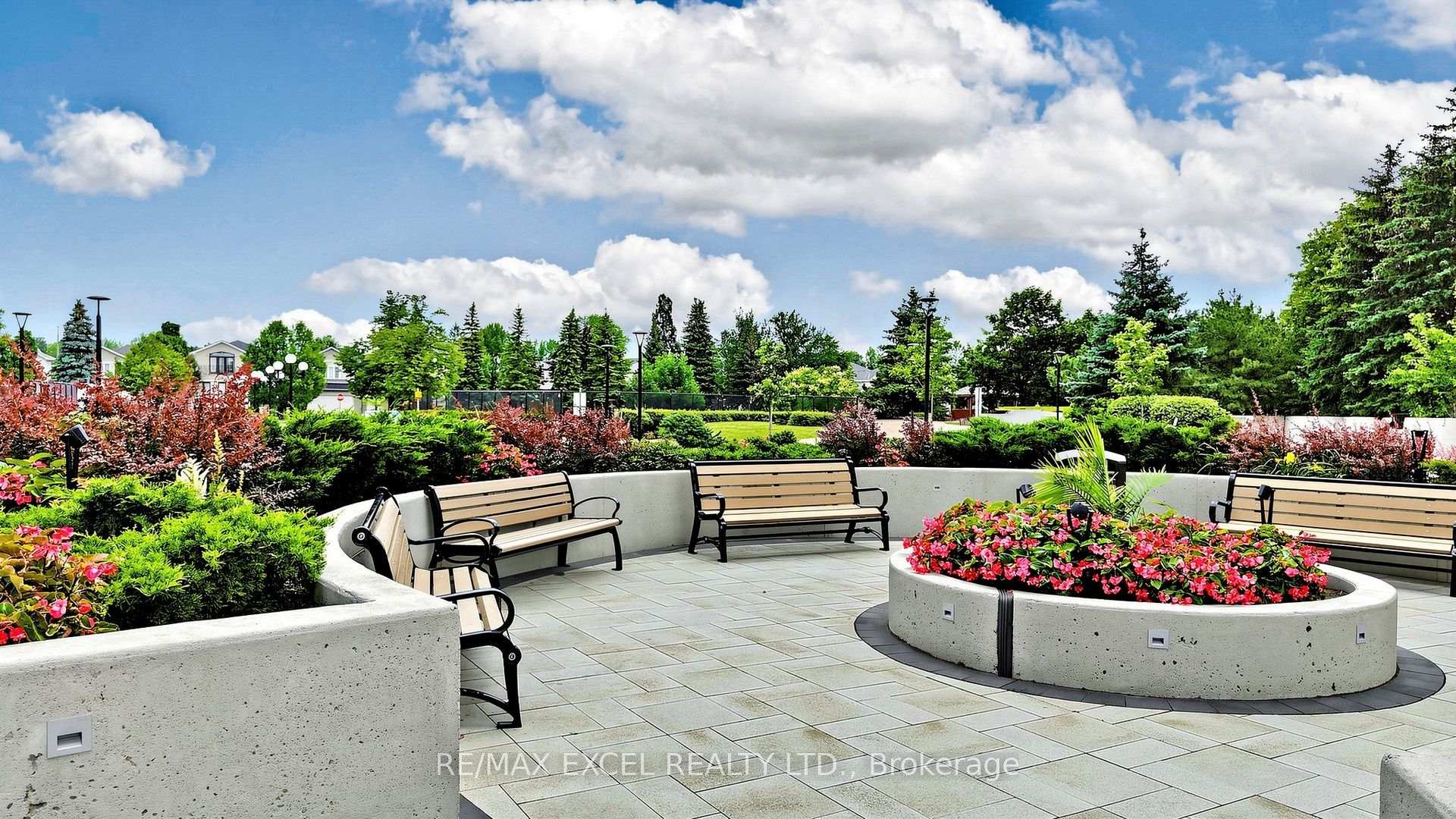 Photo 39 of Unit 718, 11 Townsgate Drive, Vaughan, Crestwood-Springfarm-Yorkhill — HOMEH