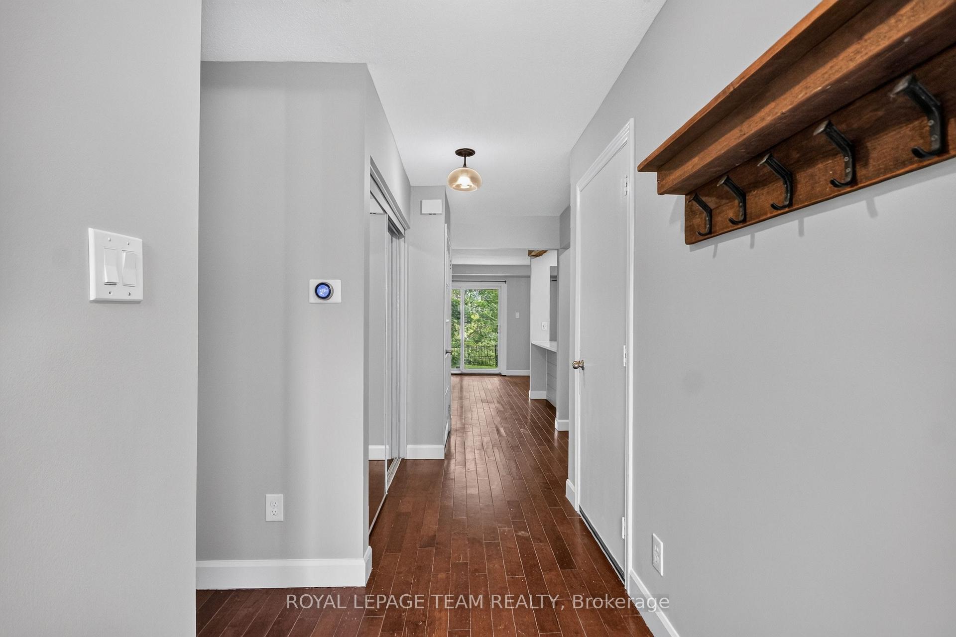 Photo 4 of Unit 9, 18 Chisholm Court, Ottawa, Kanata - Beaverbrook — HOMEH