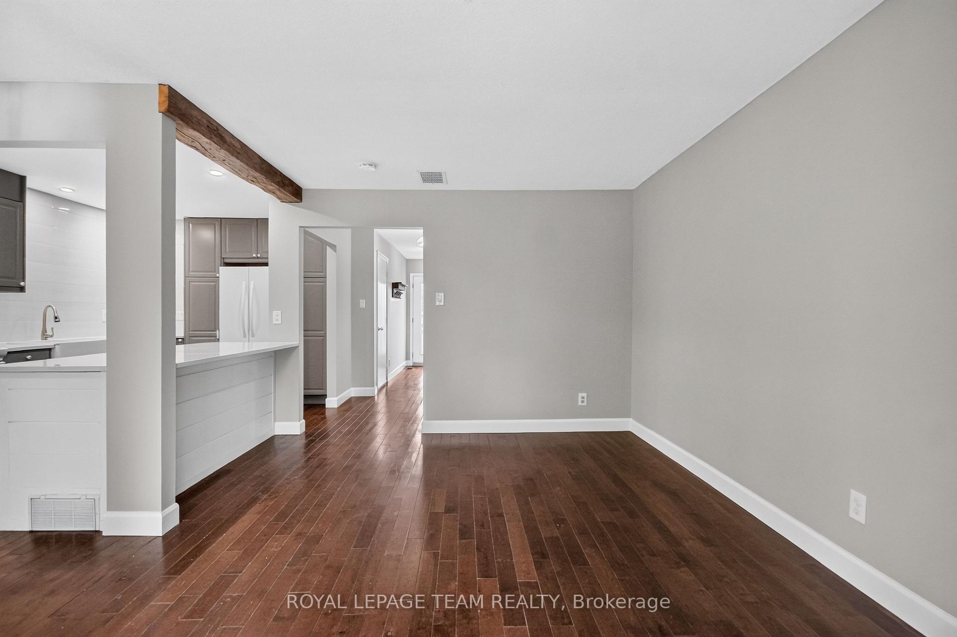 Photo 9 of Unit 9, 18 Chisholm Court, Ottawa, Kanata - Beaverbrook — HOMEH
