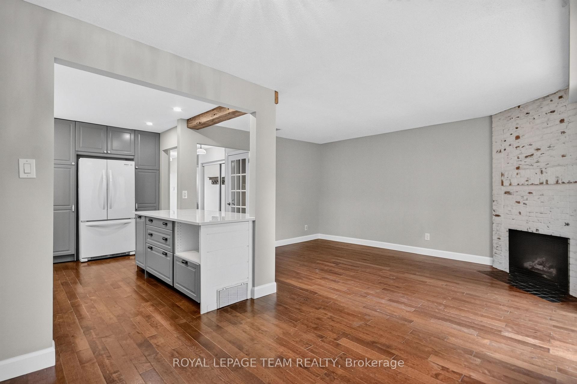 Photo 13 of Unit 9, 18 Chisholm Court, Ottawa, Kanata - Beaverbrook — HOMEH