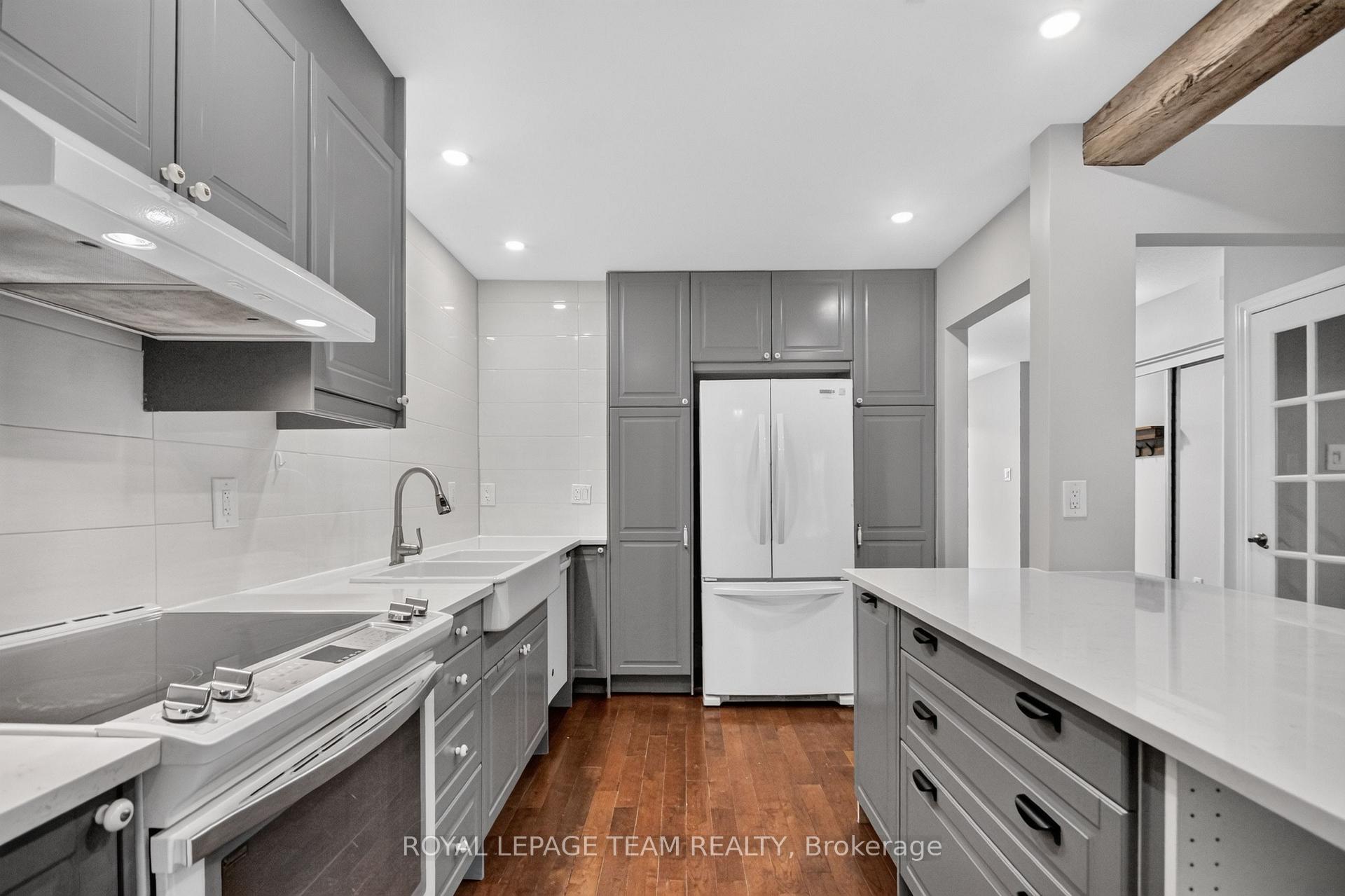 Photo 15 of Unit 9, 18 Chisholm Court, Ottawa, Kanata - Beaverbrook — HOMEH