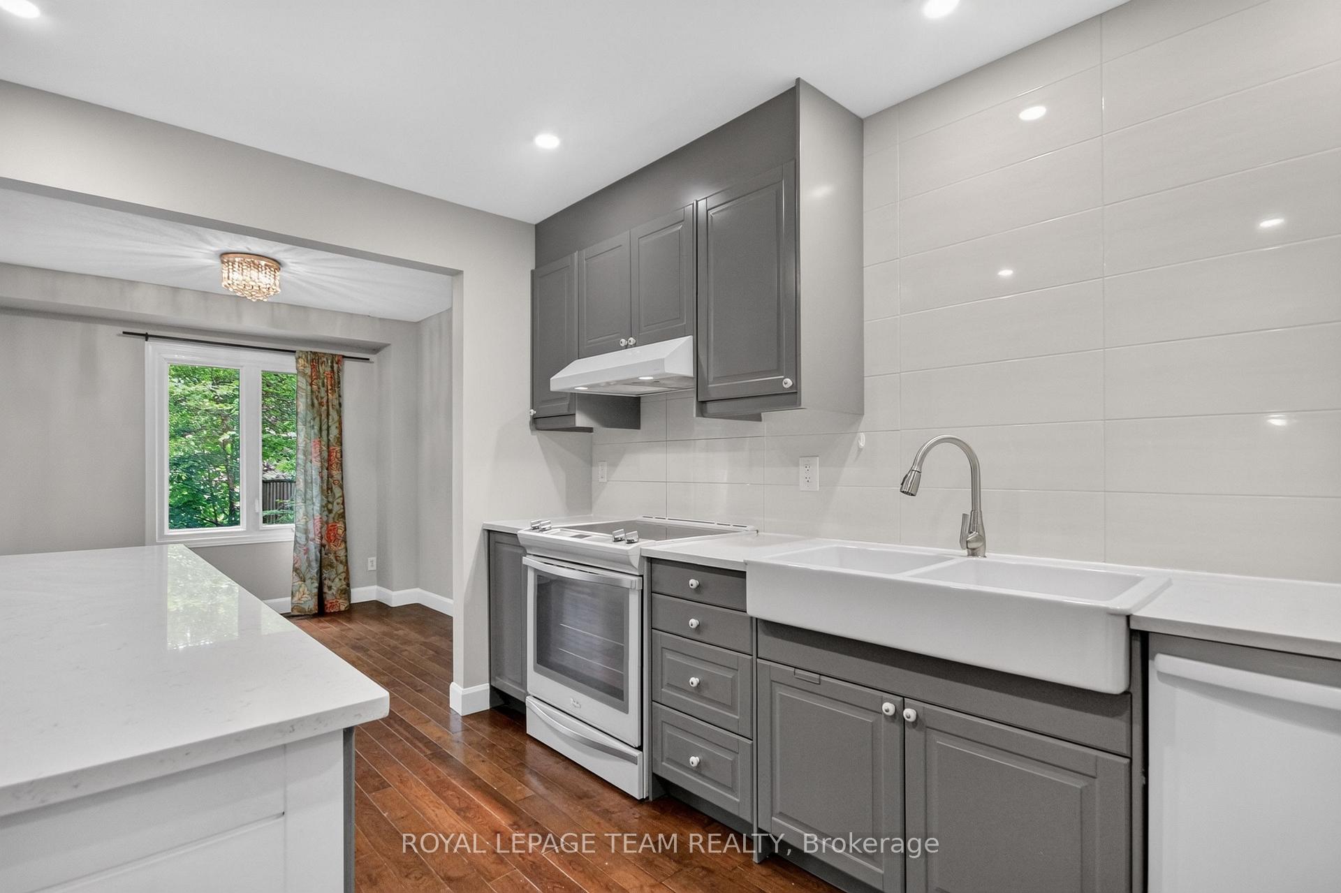 Photo 18 of Unit 9, 18 Chisholm Court, Ottawa, Kanata - Beaverbrook — HOMEH