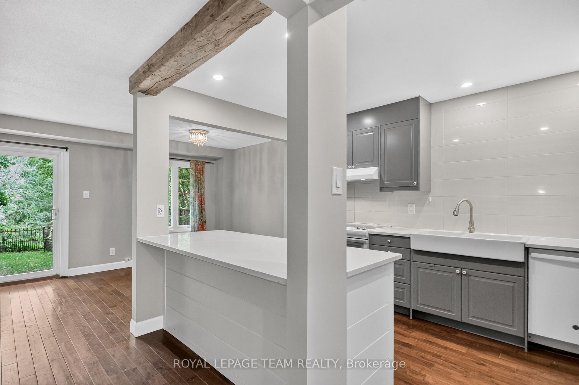 Photo 20 of Unit 9, 18 Chisholm Court, Ottawa, Kanata - Beaverbrook — HOMEH