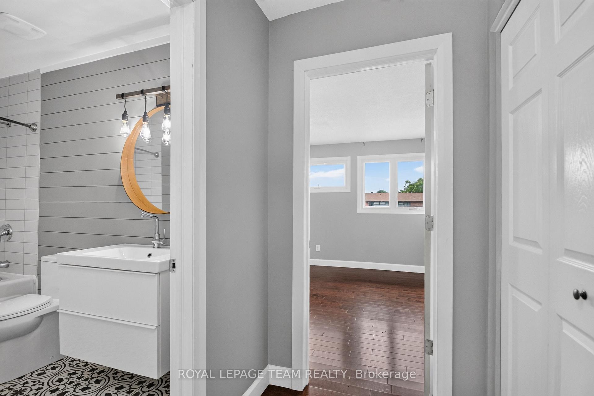 Photo 23 of Unit 9, 18 Chisholm Court, Ottawa, Kanata - Beaverbrook — HOMEH