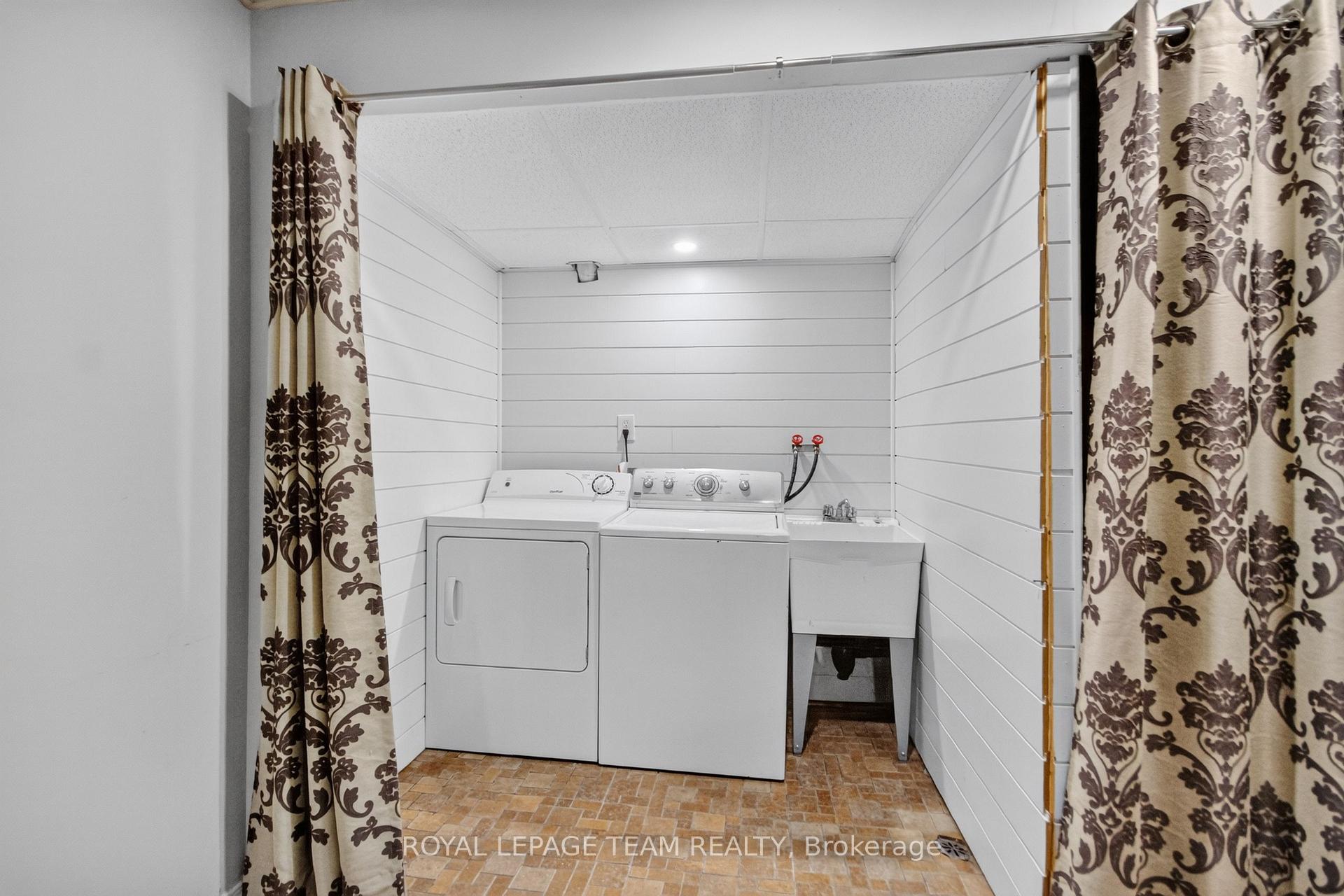 Photo 37 of Unit 9, 18 Chisholm Court, Ottawa, Kanata - Beaverbrook — HOMEH