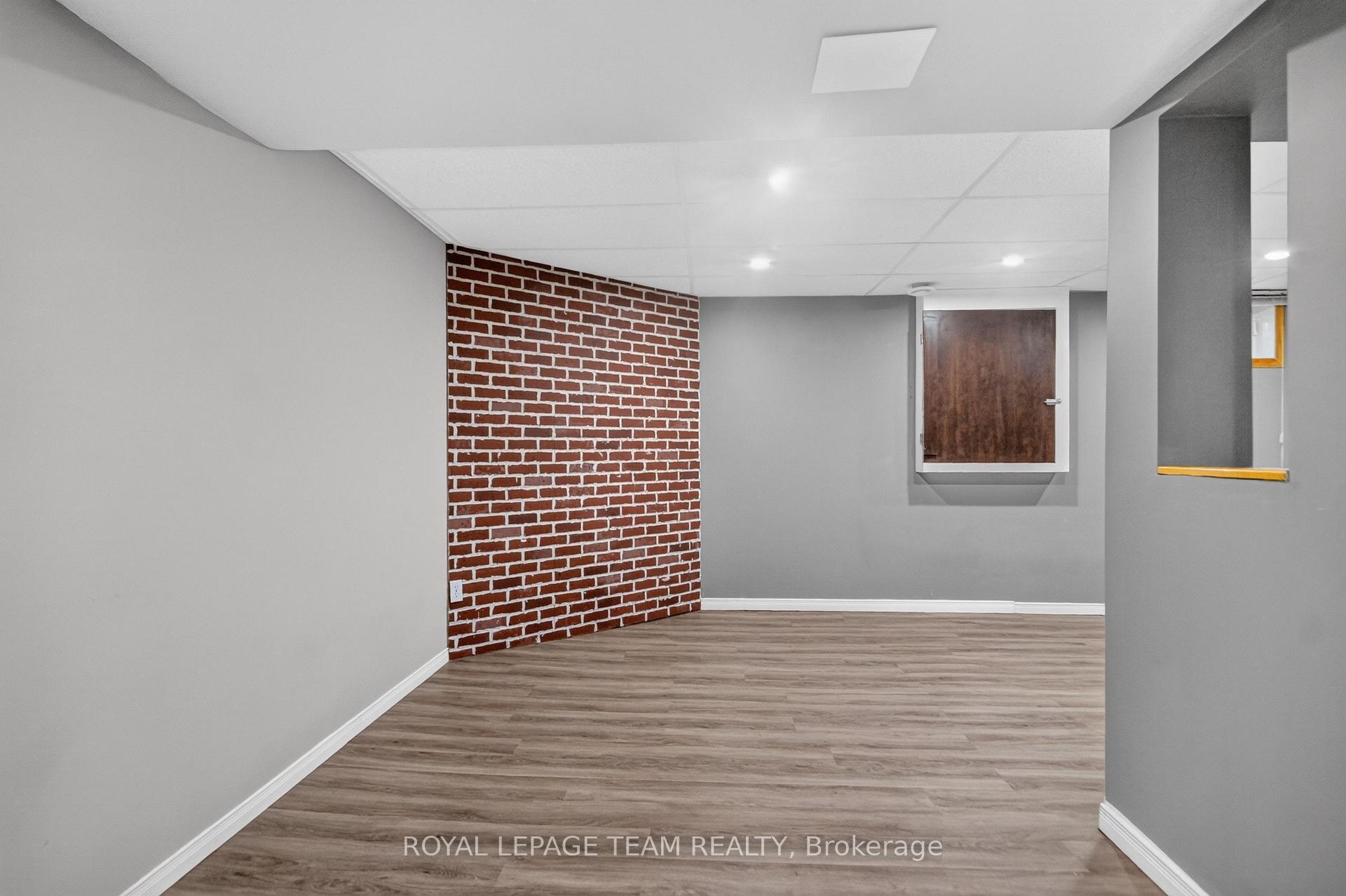 Photo 38 of Unit 9, 18 Chisholm Court, Ottawa, Kanata - Beaverbrook — HOMEH