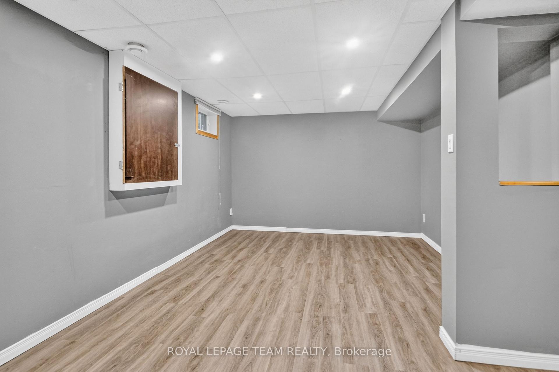 Photo 39 of Unit 9, 18 Chisholm Court, Ottawa, Kanata - Beaverbrook — HOMEH