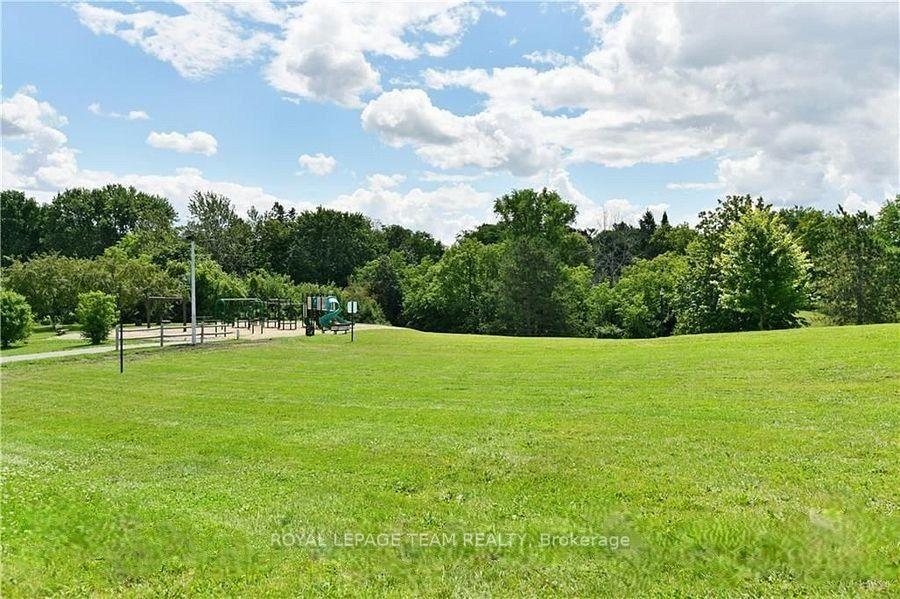 Photo 50 of Unit 9, 18 Chisholm Court, Ottawa, Kanata - Beaverbrook — HOMEH
