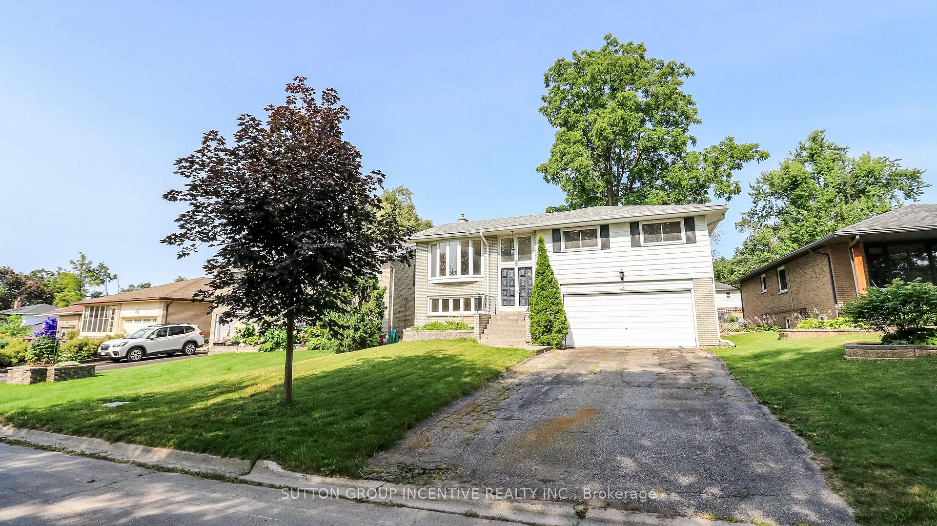 Photo 1 of 16 Varden Crescent, Barrie, Codrington — HOMEH