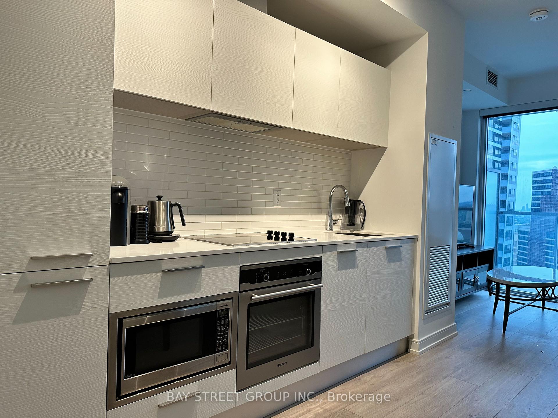 Photo 3 of Unit 3012, 3 Gloucester Street, Toronto, Church-Yonge Corridor — HOMEH