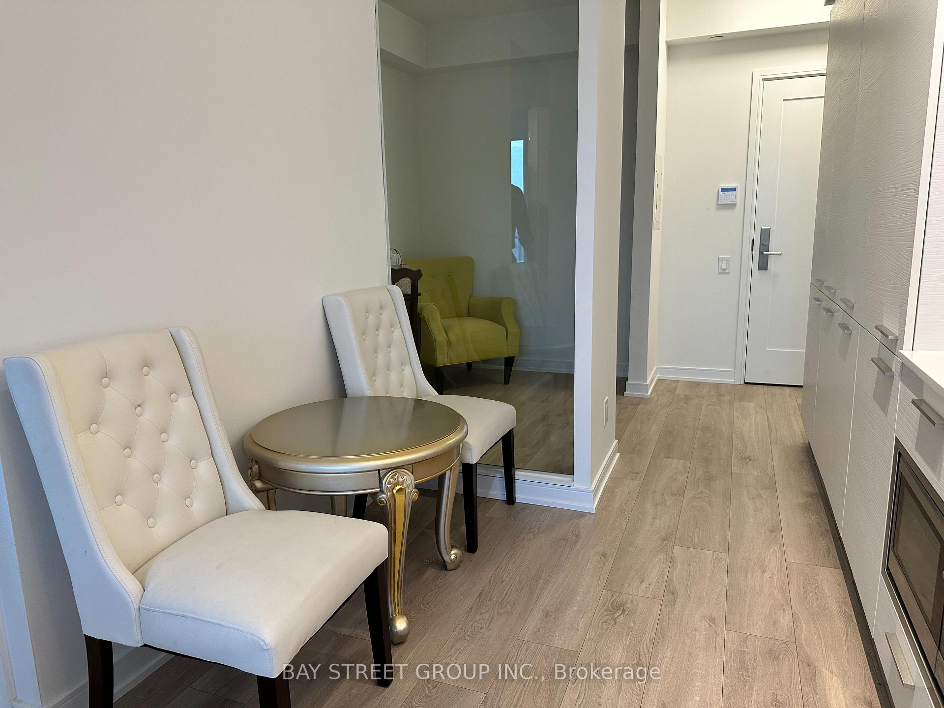Photo 7 of Unit 3012, 3 Gloucester Street, Toronto, Church-Yonge Corridor — HOMEH