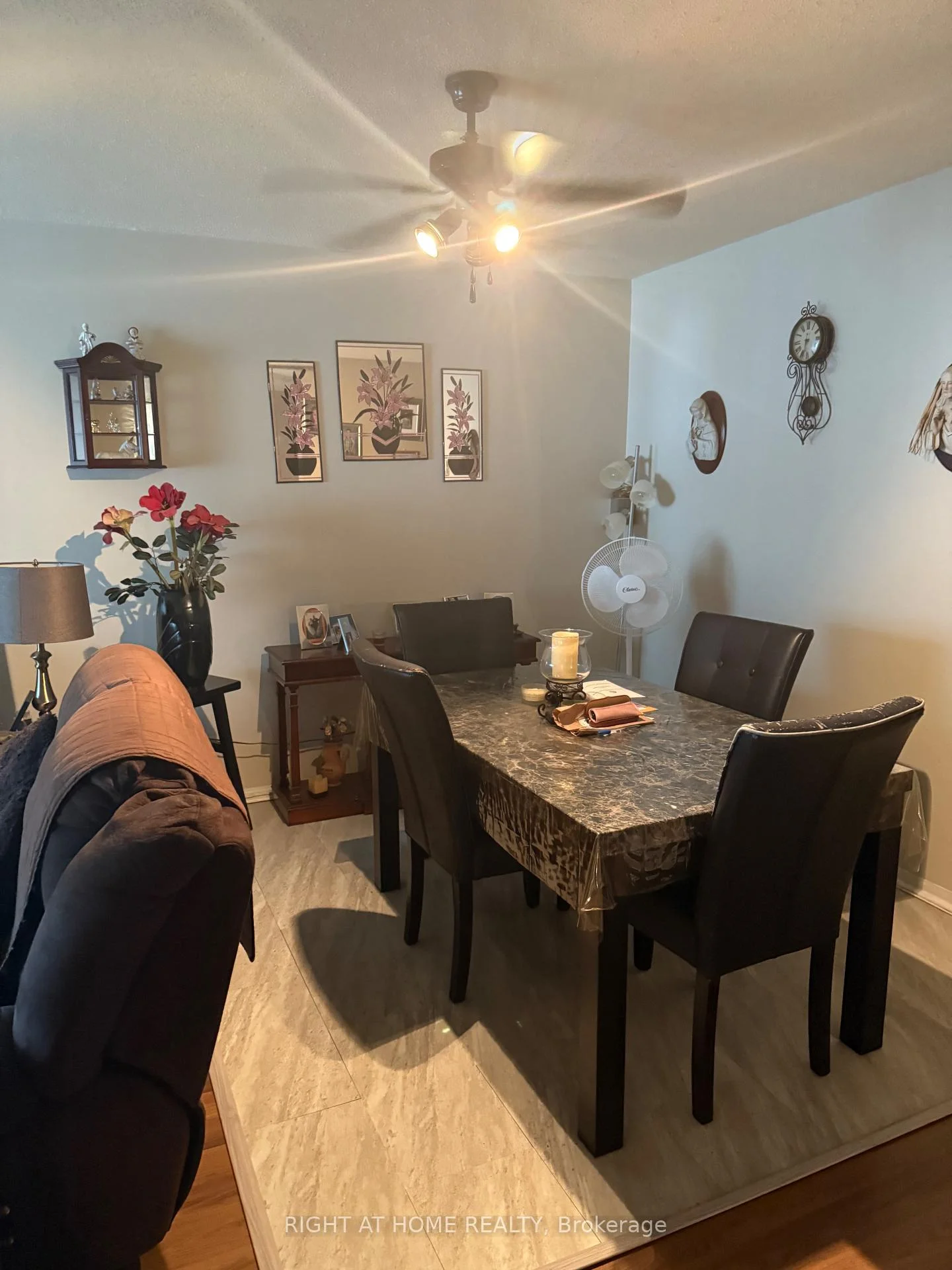 Photo 12 of Unit E, 1035 Cummings Avenue E, Ottawa, Cyrville — HOMEH