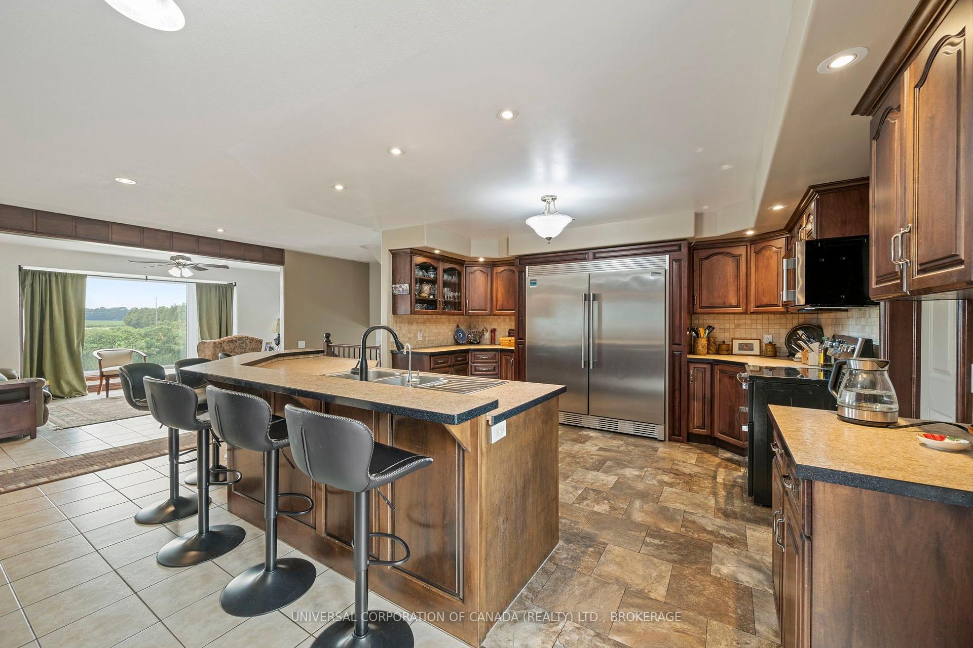 Photo 8 of 6242 Springfield Road, Malahide, Rural Malahide — HOMEH