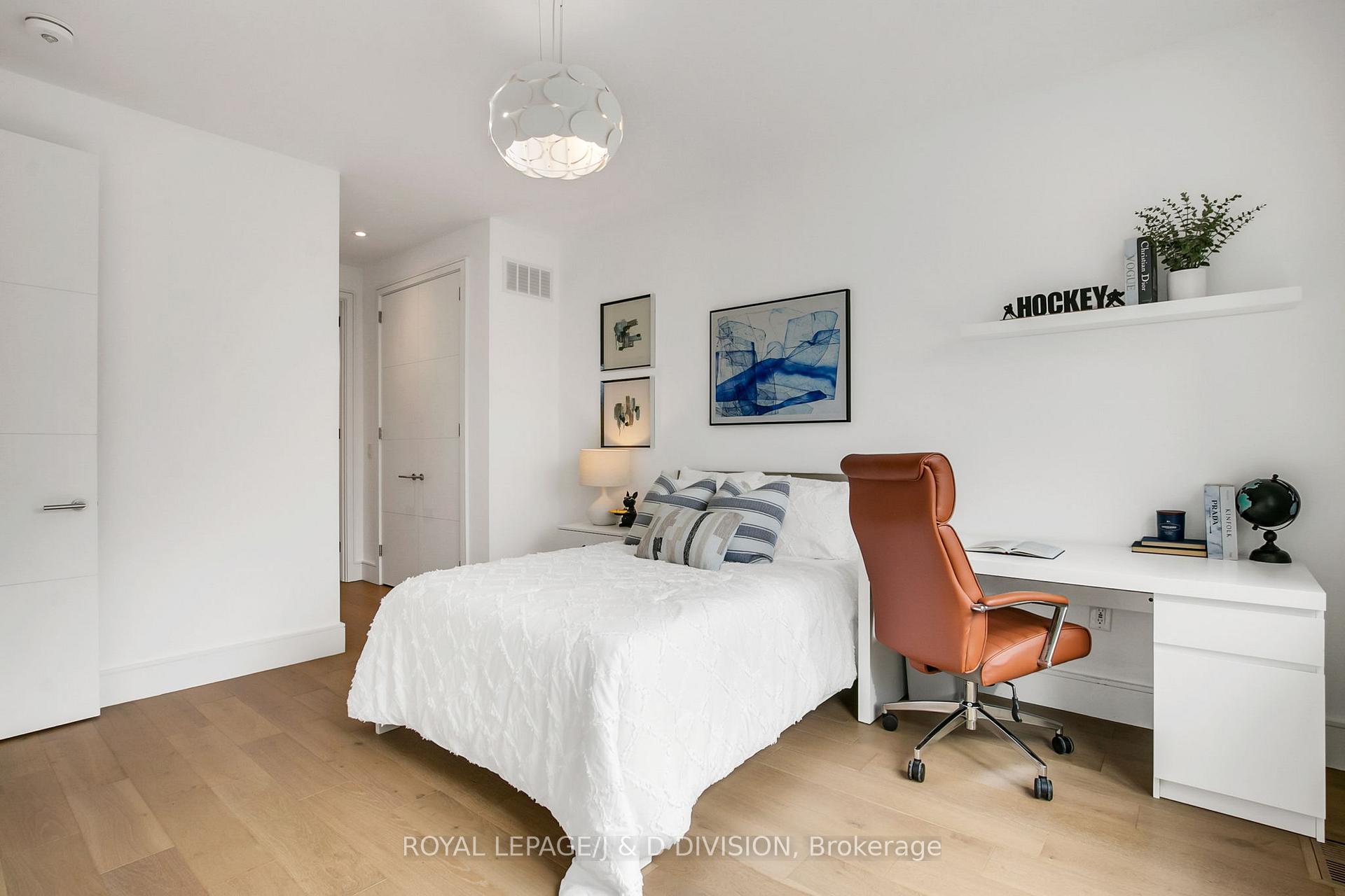 Photo 32 of 414 Glengarry Avenue, Toronto, Bedford Park-Nortown — HOMEH
