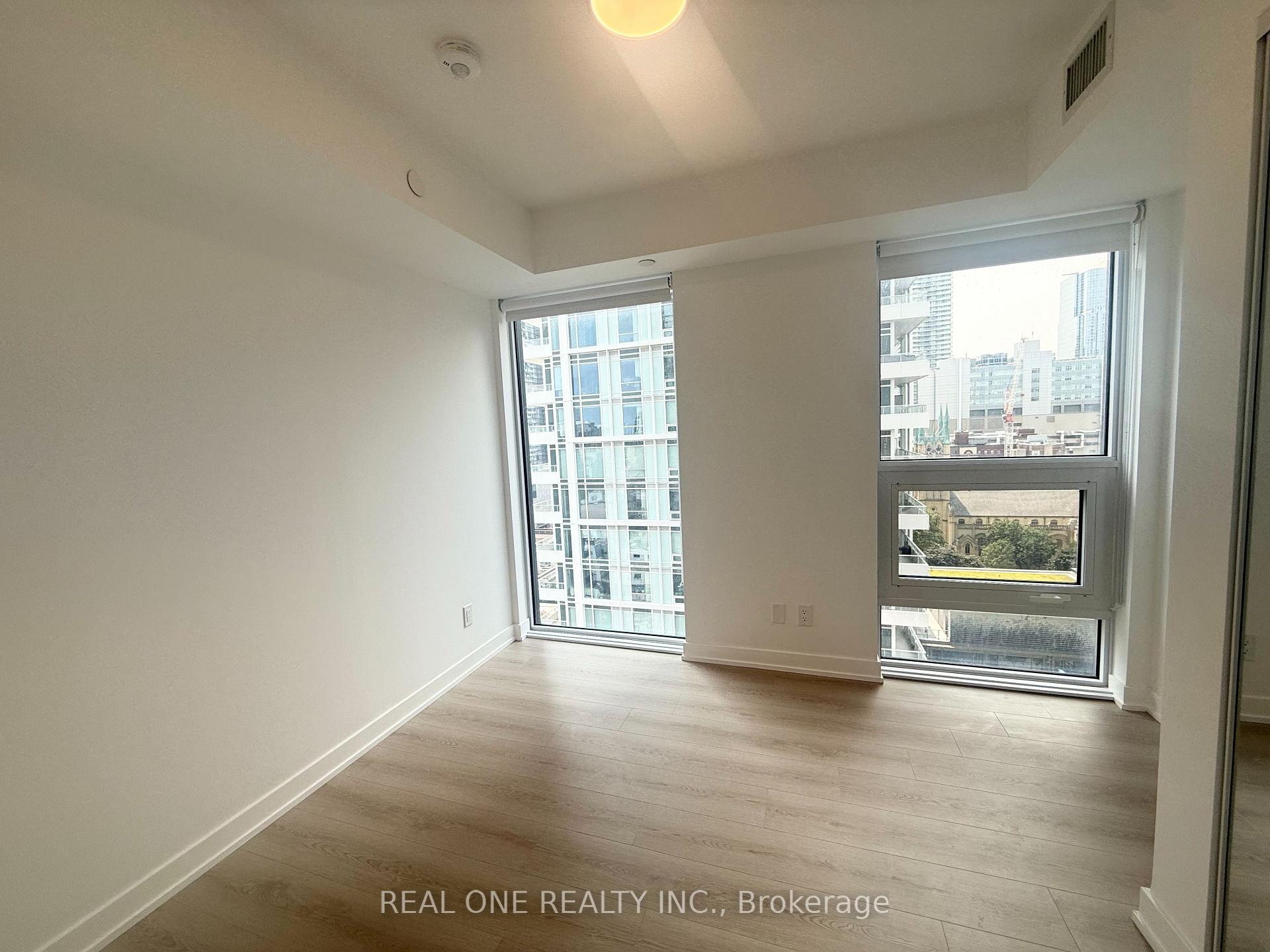 Photo 8 of Unit 2015, 100 Queen Street E, Toronto, Church-Yonge Corridor — HOMEH