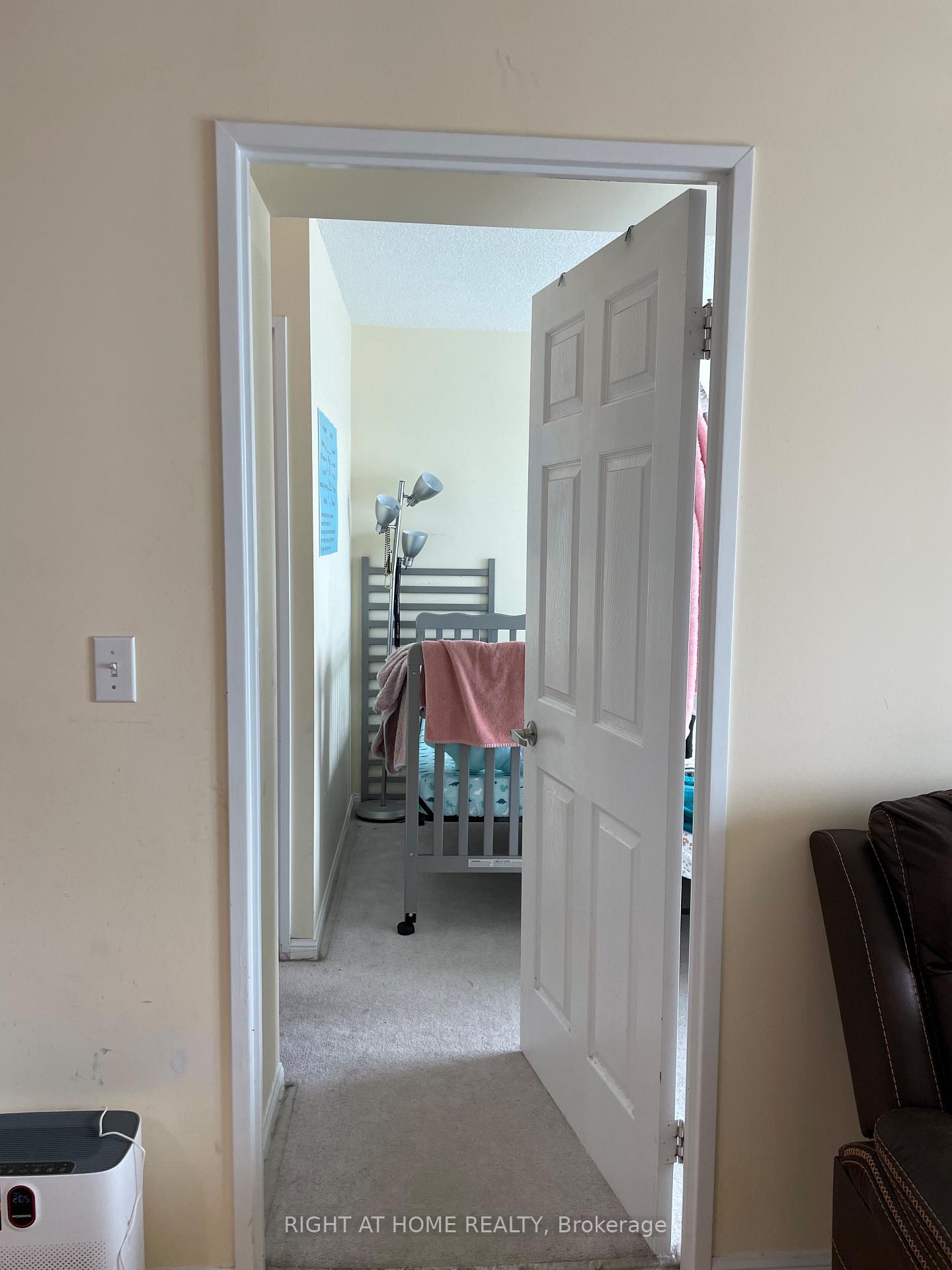 Photo 6 of Unit 1510, 1 Lee Centre Drive, Scarborough, Woburn — HOMEH