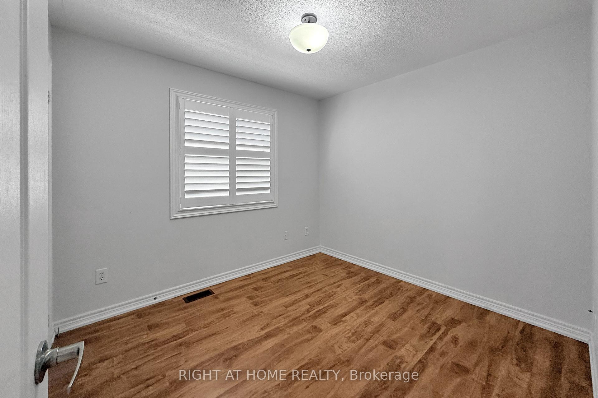 Photo 14 of 26 Mead Terrace, Markham, Wismer — HOMEH