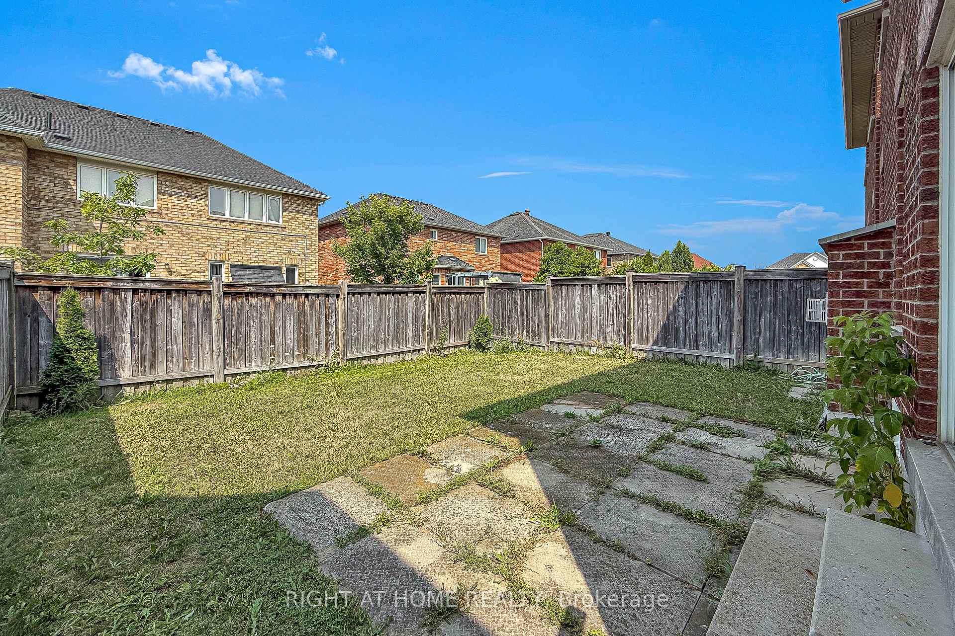 Photo 18 of 26 Mead Terrace, Markham, Wismer — HOMEH