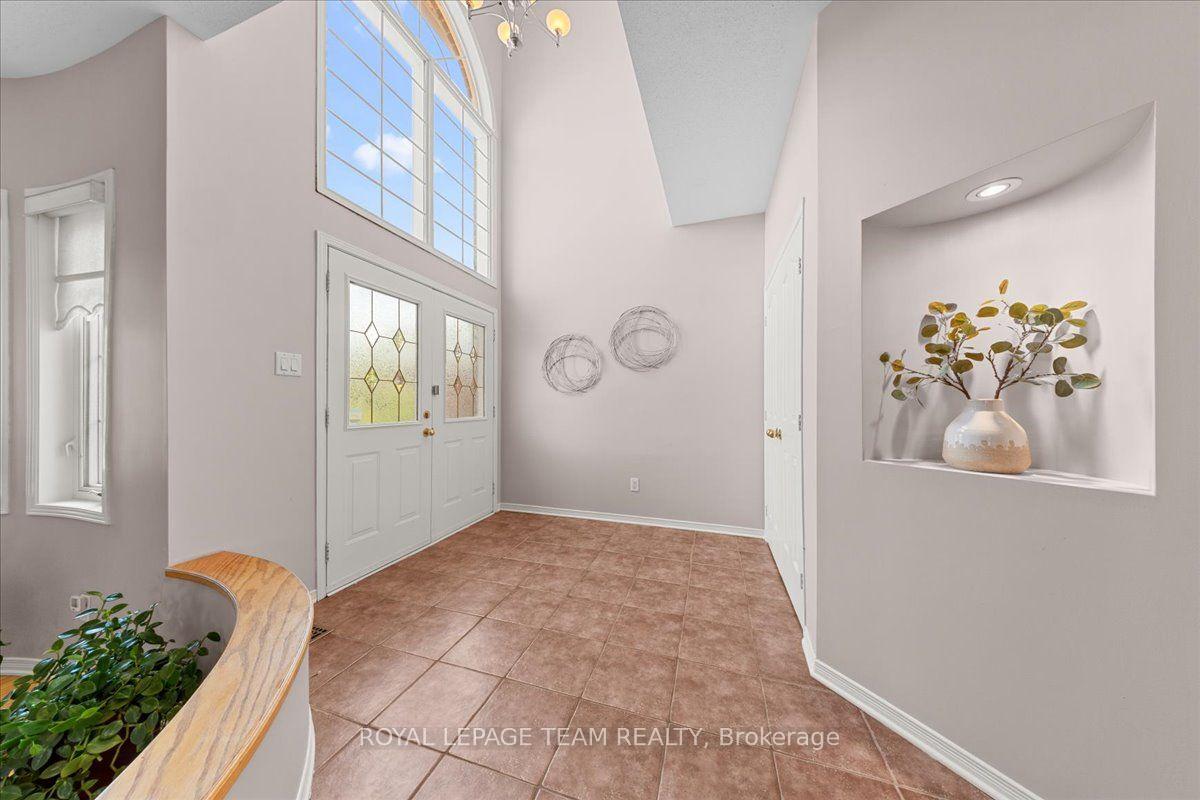 Photo 5 of 61 Shirley's Brook Drive, Ottawa, Kanata - Morgan's Grant/South March — HOMEH