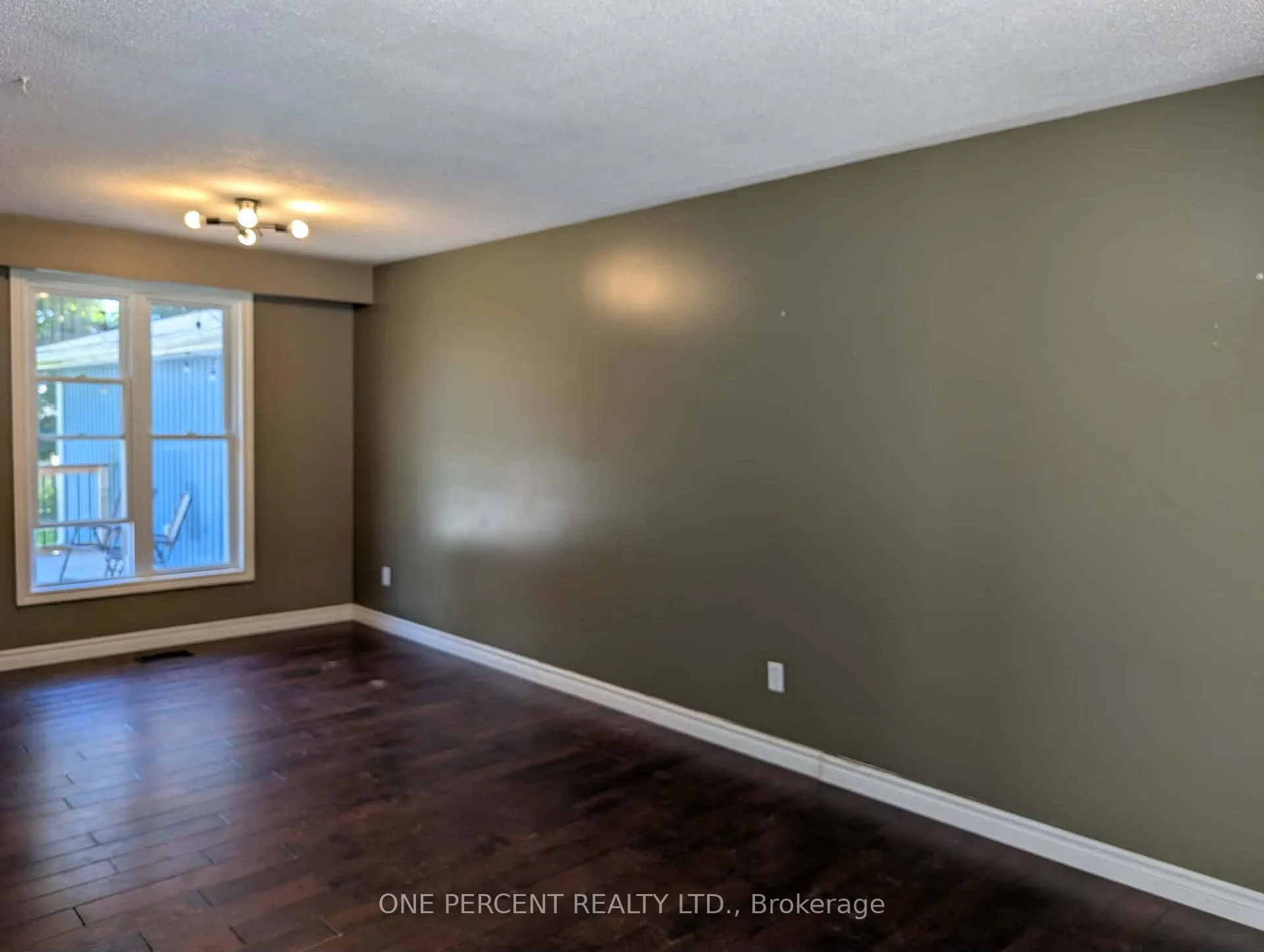 Photo 10 of 23 Finlay Mill Road, Springwater, Midhurst — HOMEH