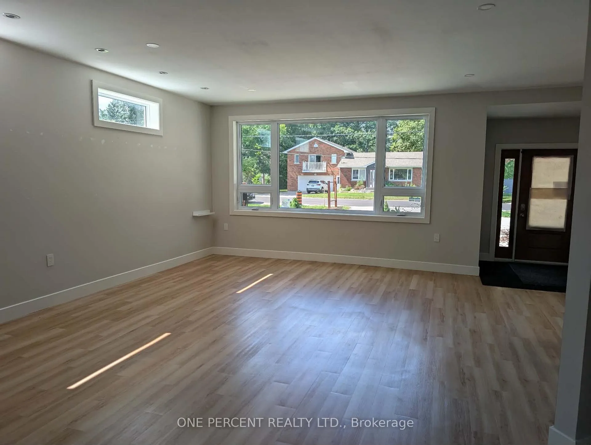 Photo 27 of 23 Finlay Mill Road, Springwater, Midhurst — HOMEH