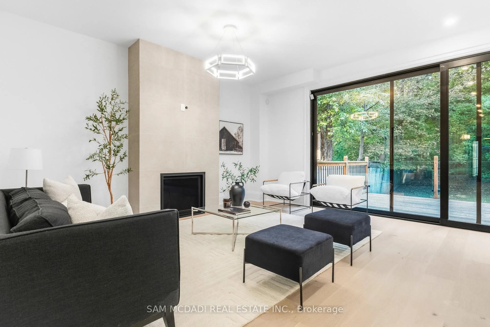 Photo 9 of 78 South Kingsway, Toronto, High Park-Swansea — HOMEH