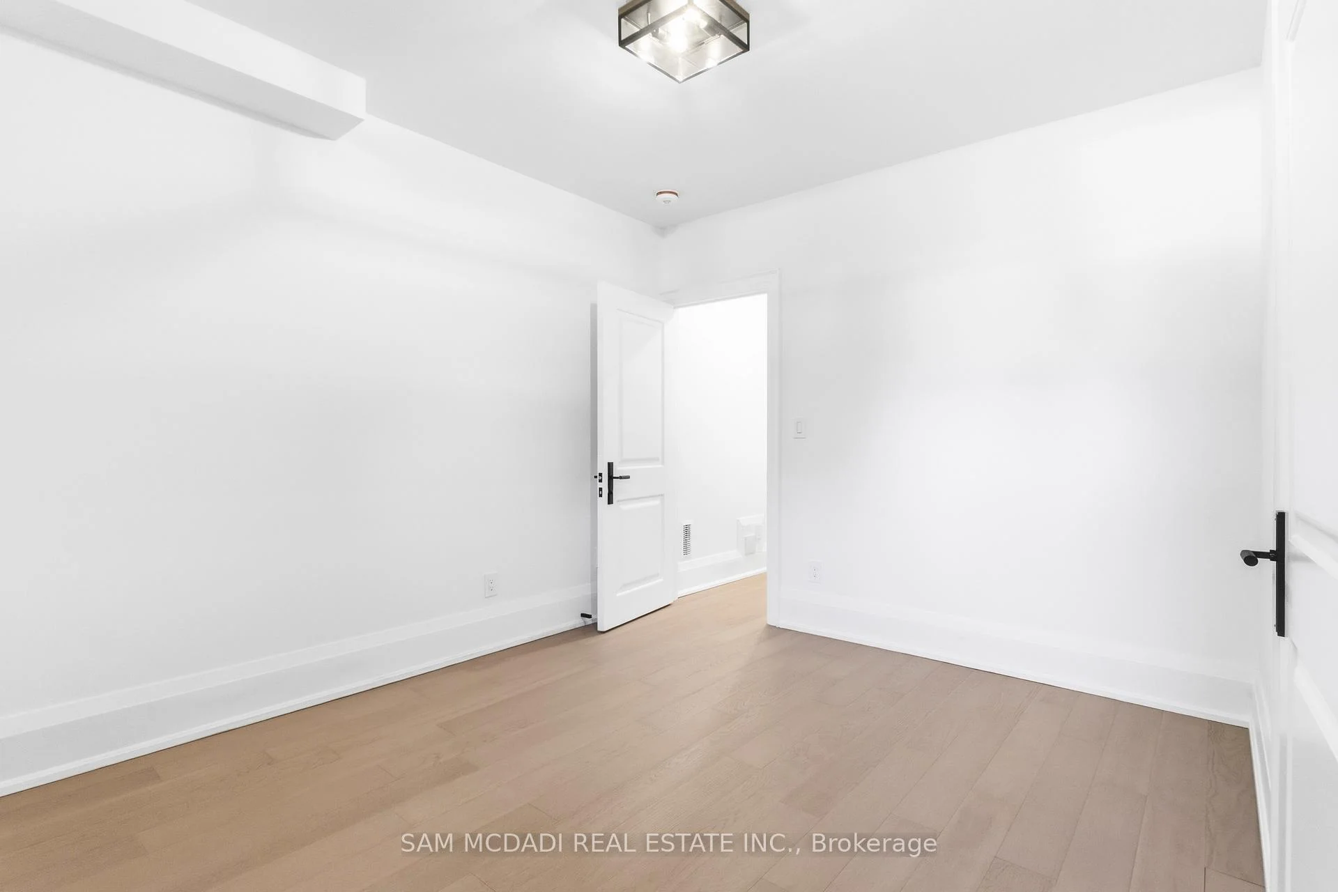 Photo 27 of 78 South Kingsway, Toronto, High Park-Swansea — HOMEH