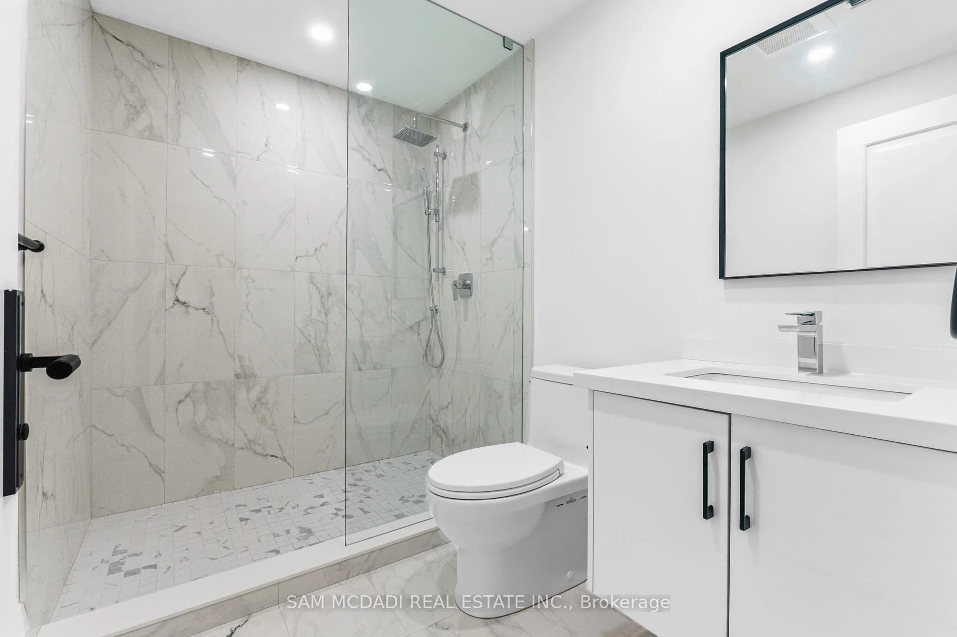 Photo 28 of 78 South Kingsway, Toronto, High Park-Swansea — HOMEH