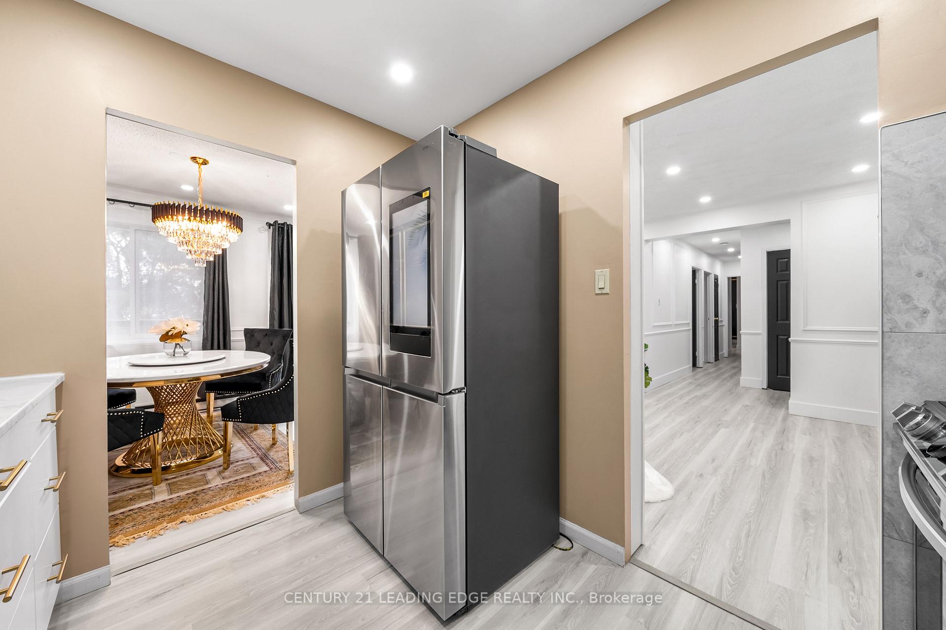 Photo 16 of Unit 502, 131 Taunton Road E, Oshawa, Centennial — HOMEH