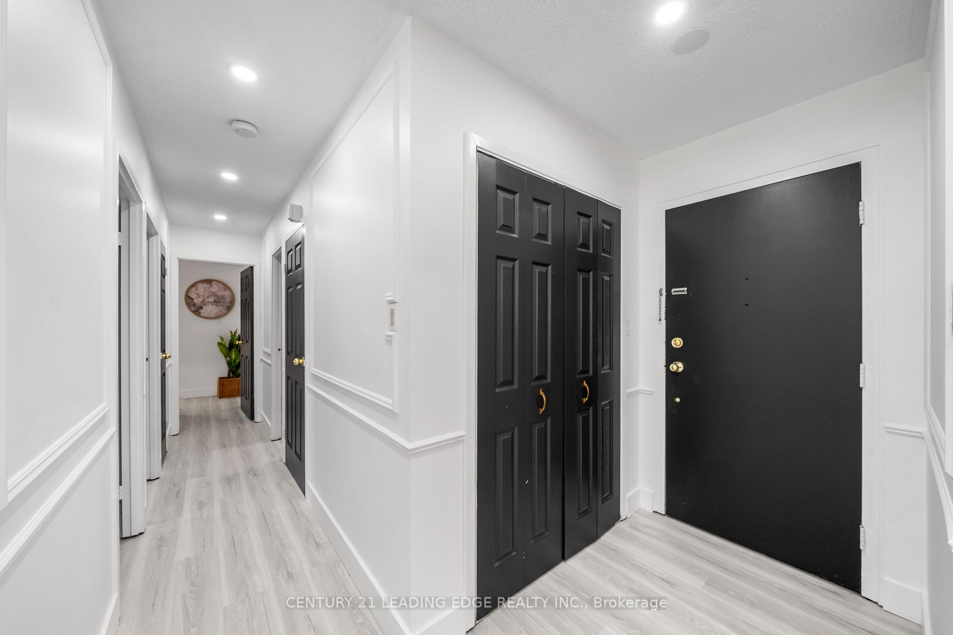 Photo 18 of Unit 502, 131 Taunton Road E, Oshawa, Centennial — HOMEH