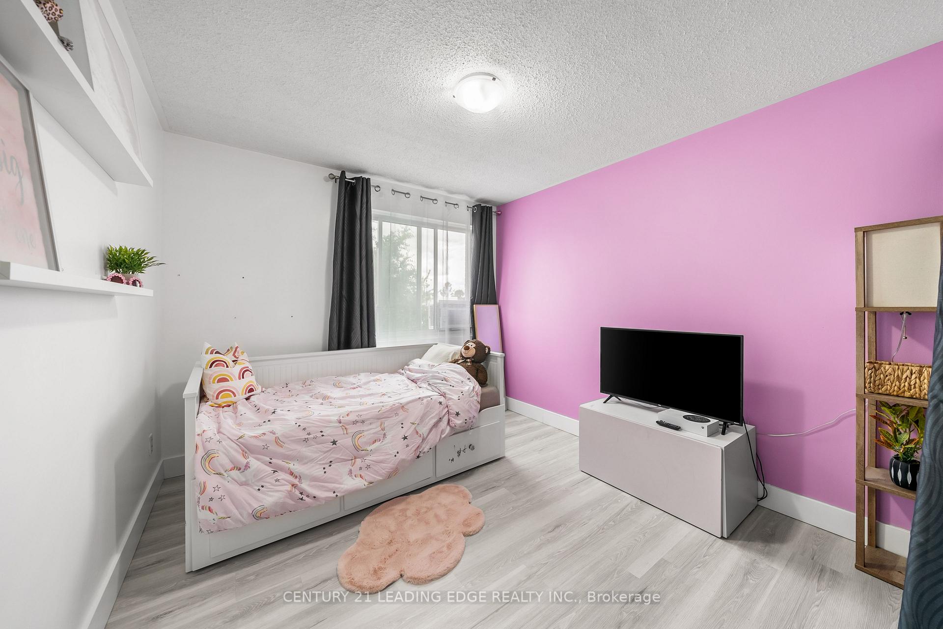 Photo 23 of Unit 502, 131 Taunton Road E, Oshawa, Centennial — HOMEH