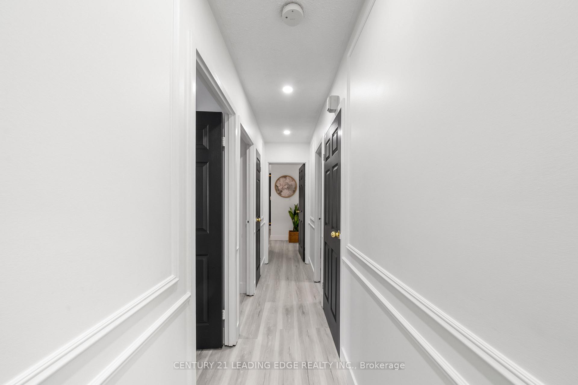 Photo 25 of Unit 502, 131 Taunton Road E, Oshawa, Centennial — HOMEH