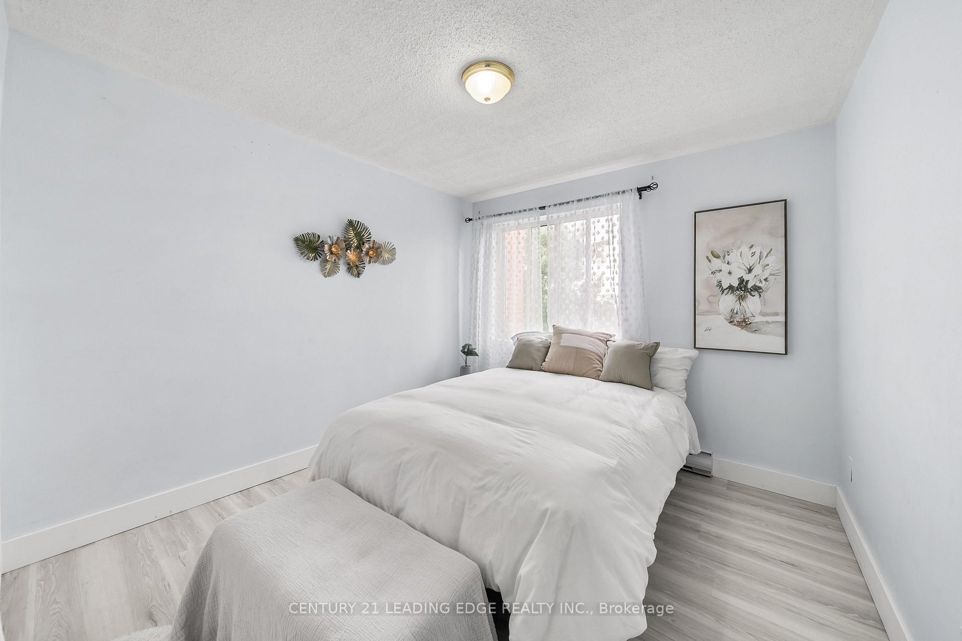Photo 26 of Unit 502, 131 Taunton Road E, Oshawa, Centennial — HOMEH