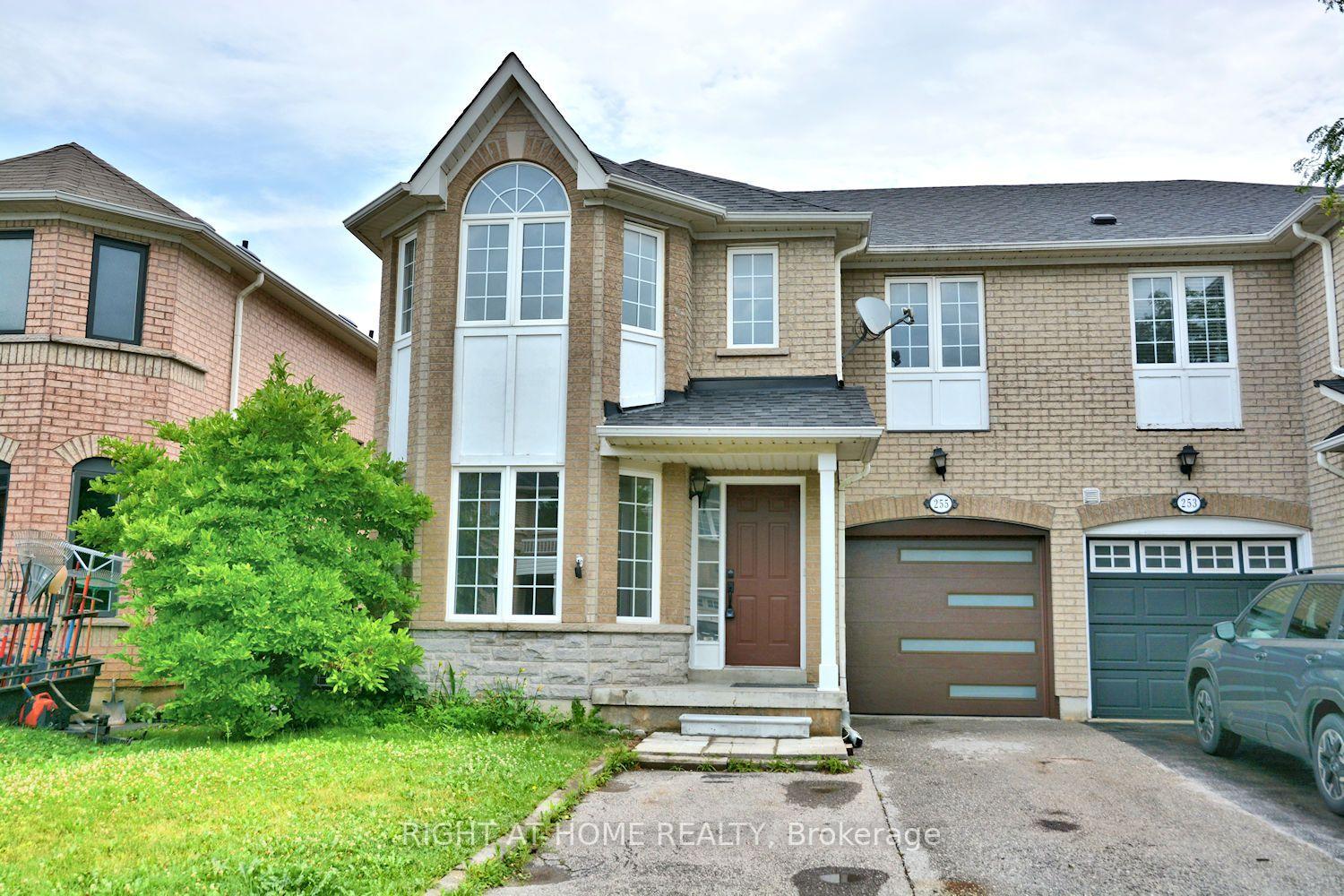 Photo 1 of 255 Marble Place, Newmarket, Woodland Hill — HOMEH