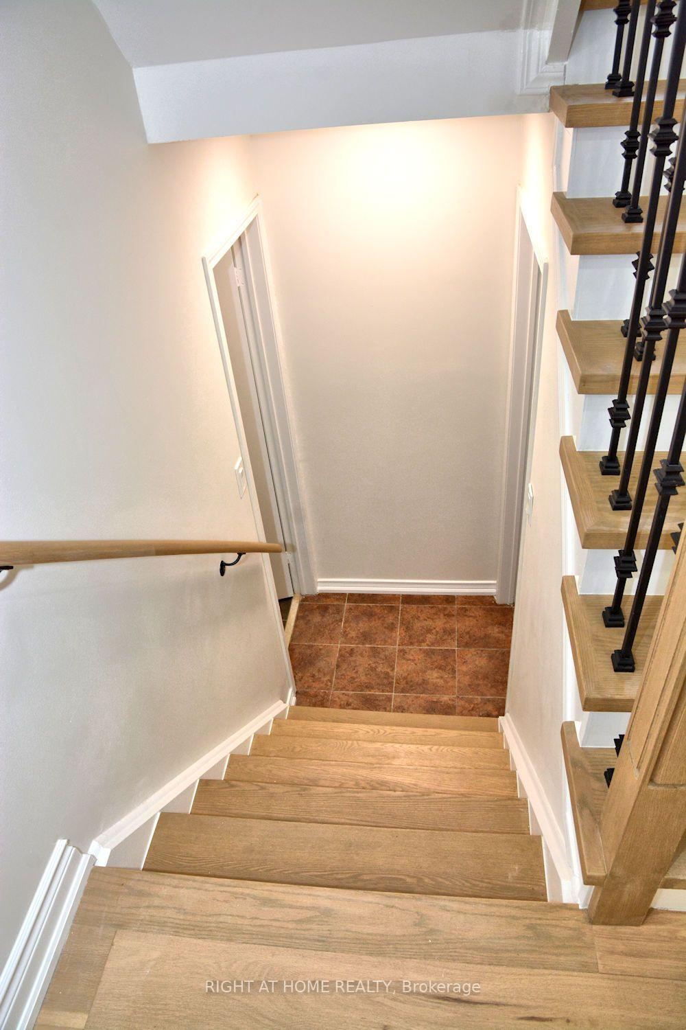 Photo 21 of 255 Marble Place, Newmarket, Woodland Hill — HOMEH