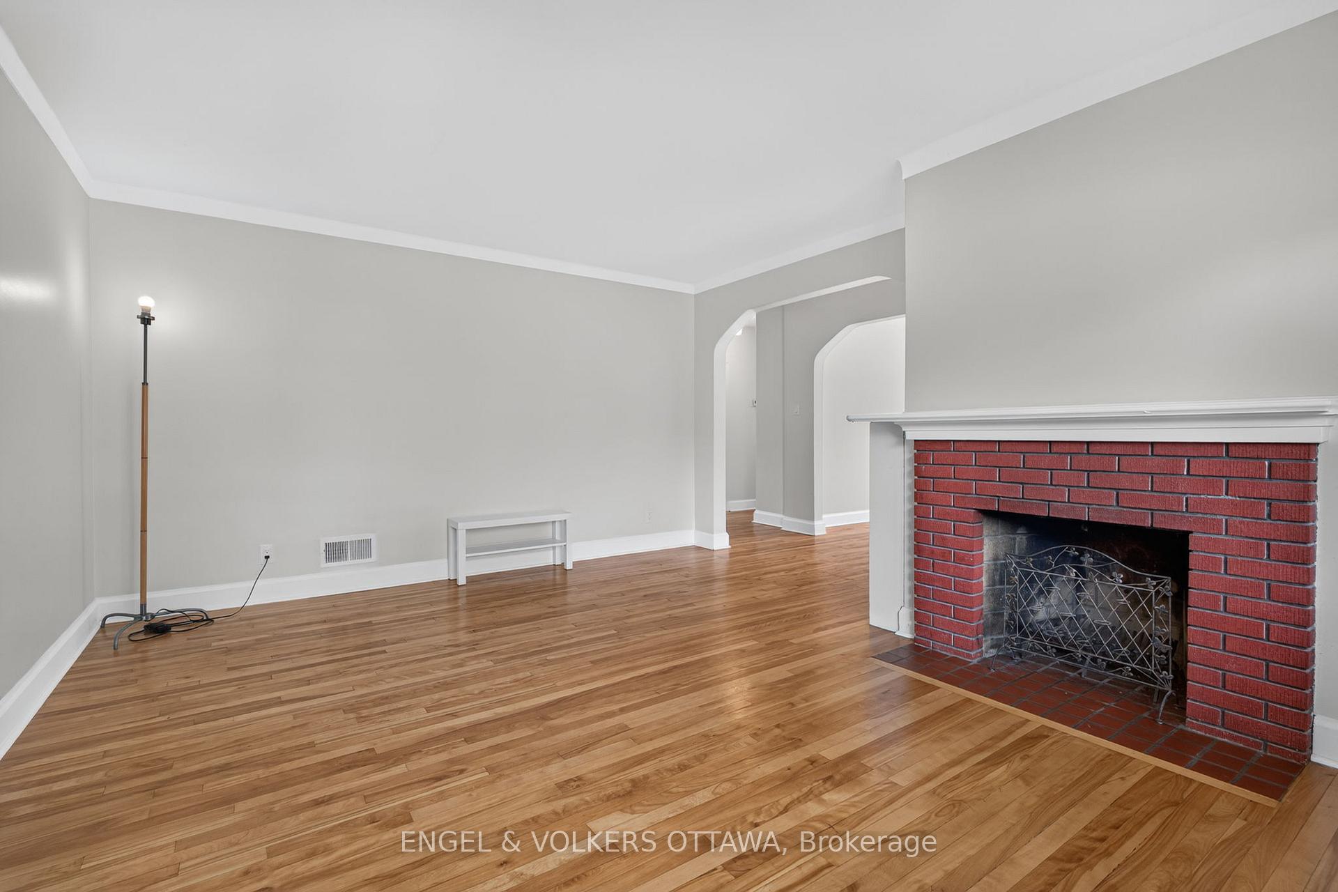 Photo 5 of 2445 Alta Vista Drive, Ottawa, Alta Vista — HOMEH