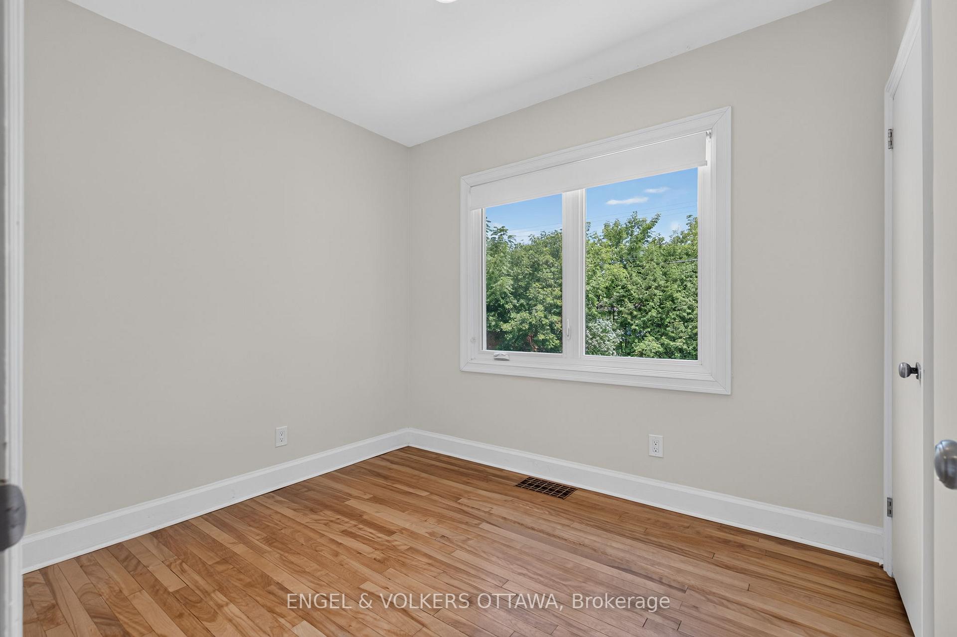Photo 14 of 2445 Alta Vista Drive, Ottawa, Alta Vista — HOMEH