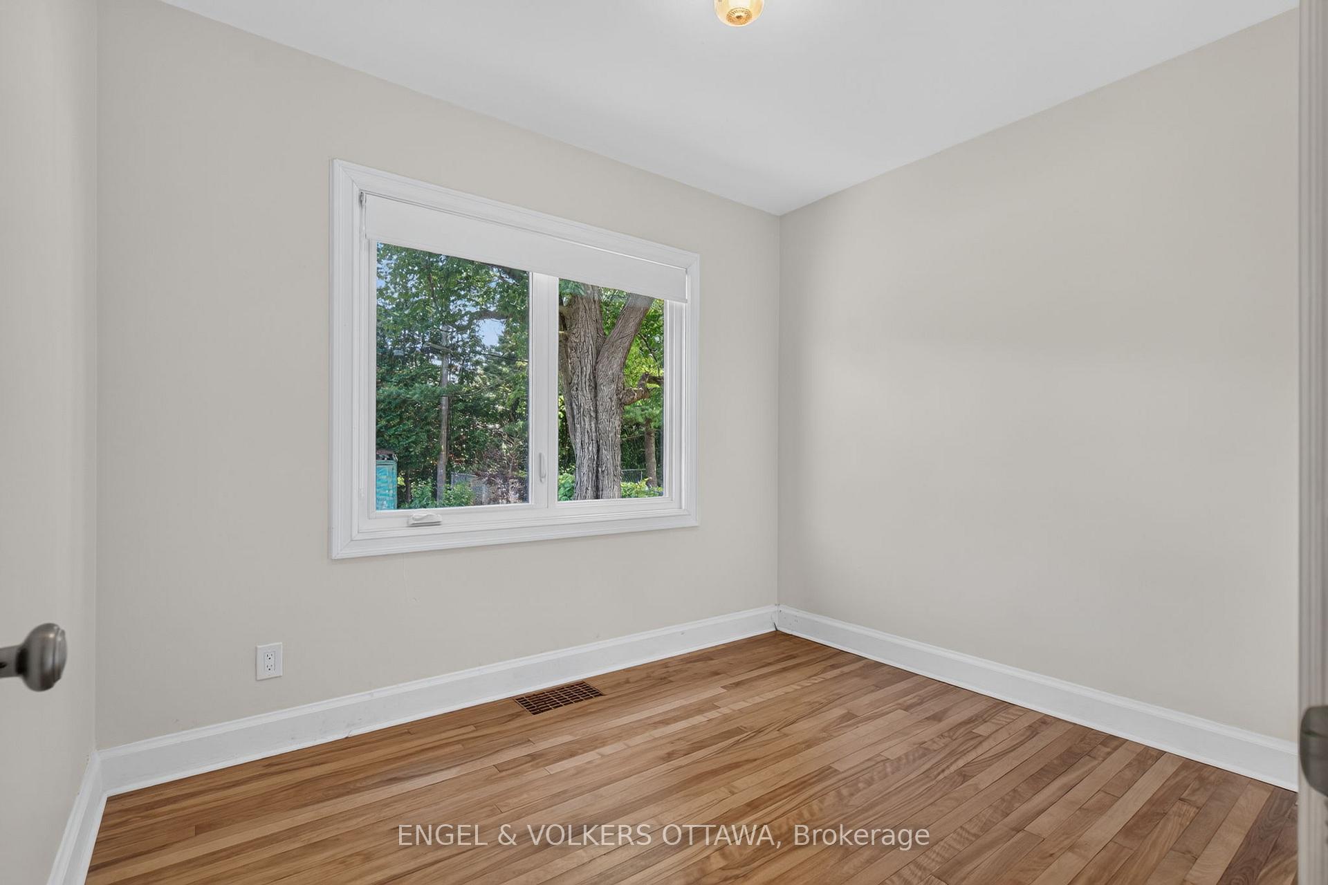 Photo 16 of 2445 Alta Vista Drive, Ottawa, Alta Vista — HOMEH