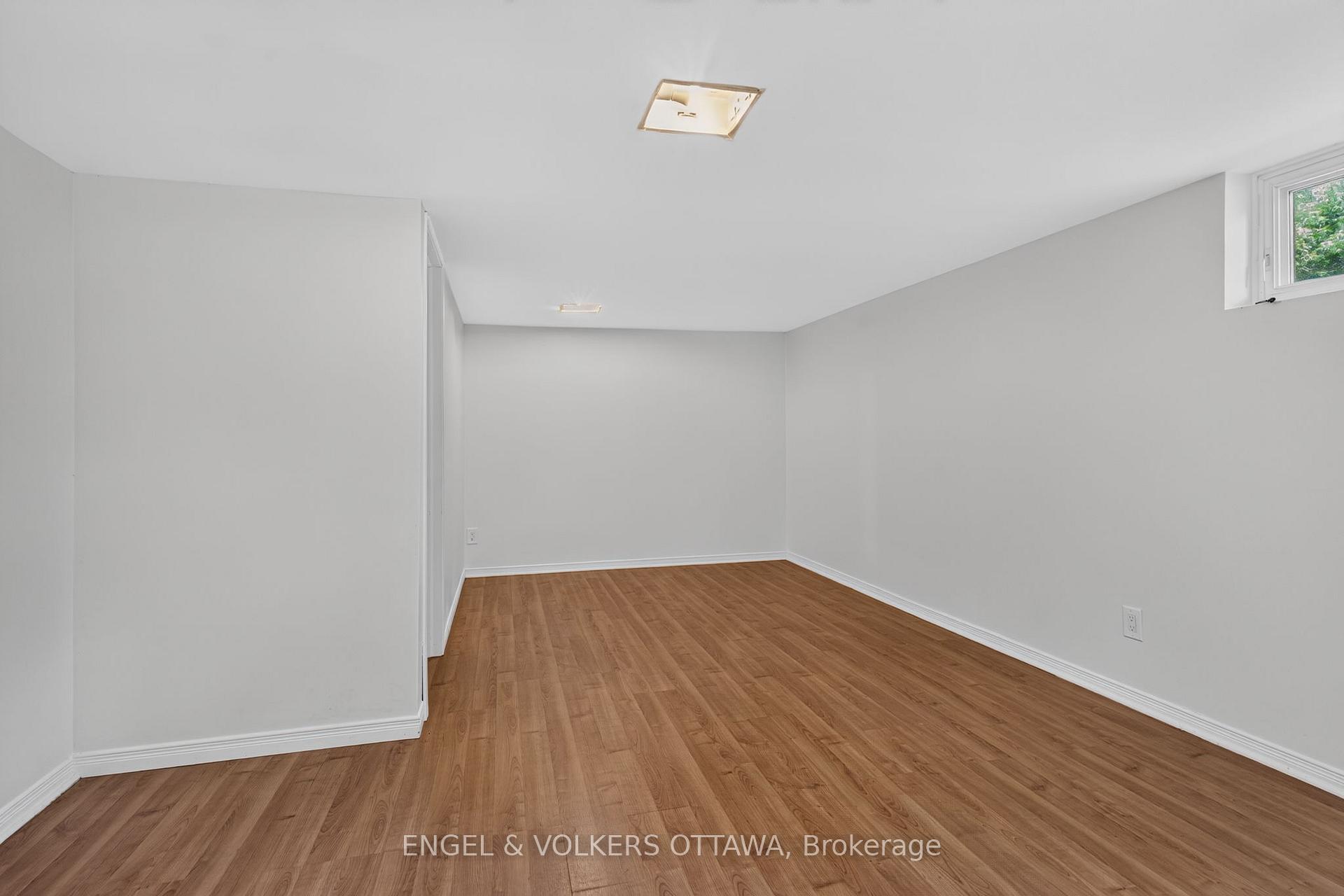 Photo 21 of 2445 Alta Vista Drive, Ottawa, Alta Vista — HOMEH