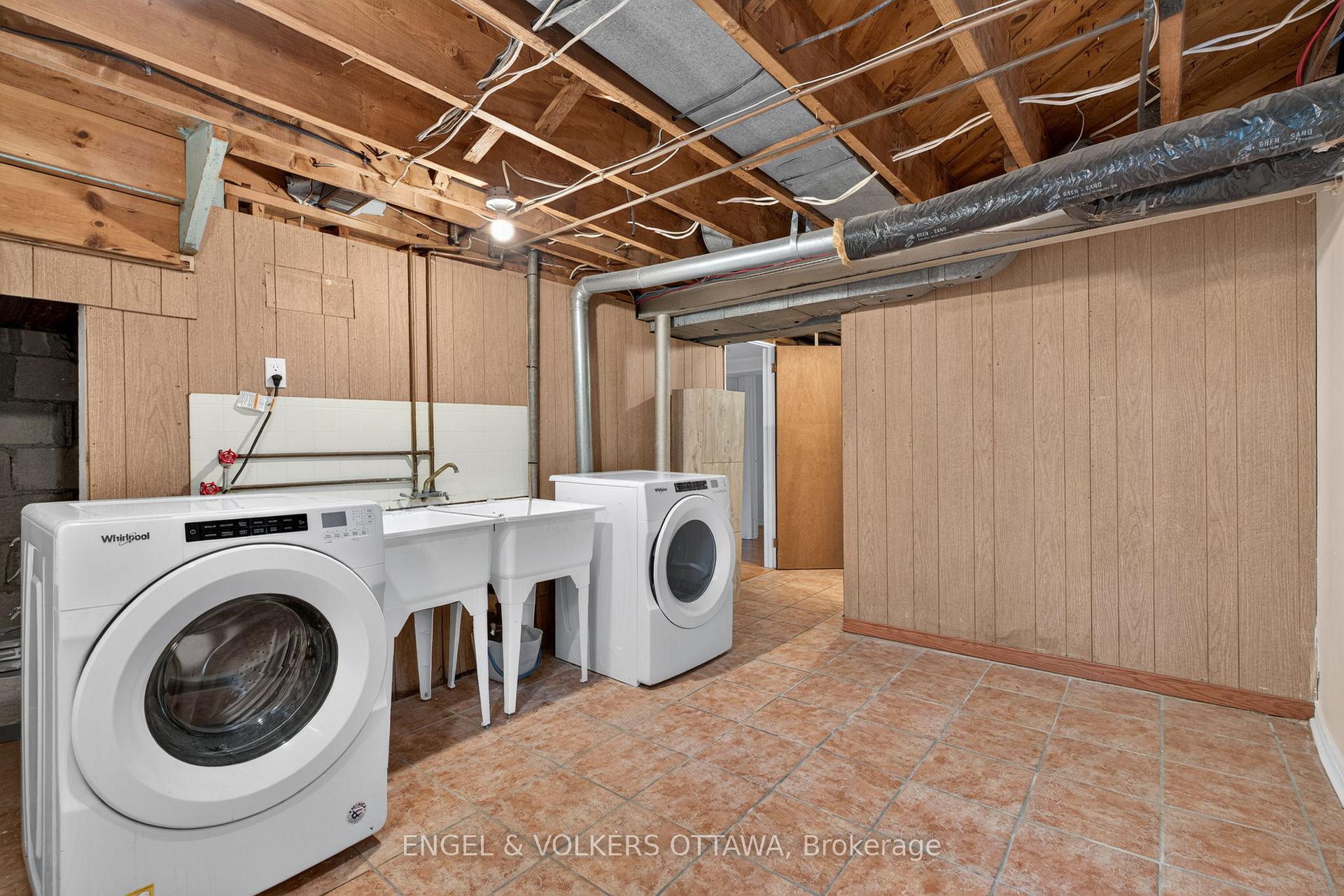 Photo 24 of 2445 Alta Vista Drive, Ottawa, Alta Vista — HOMEH