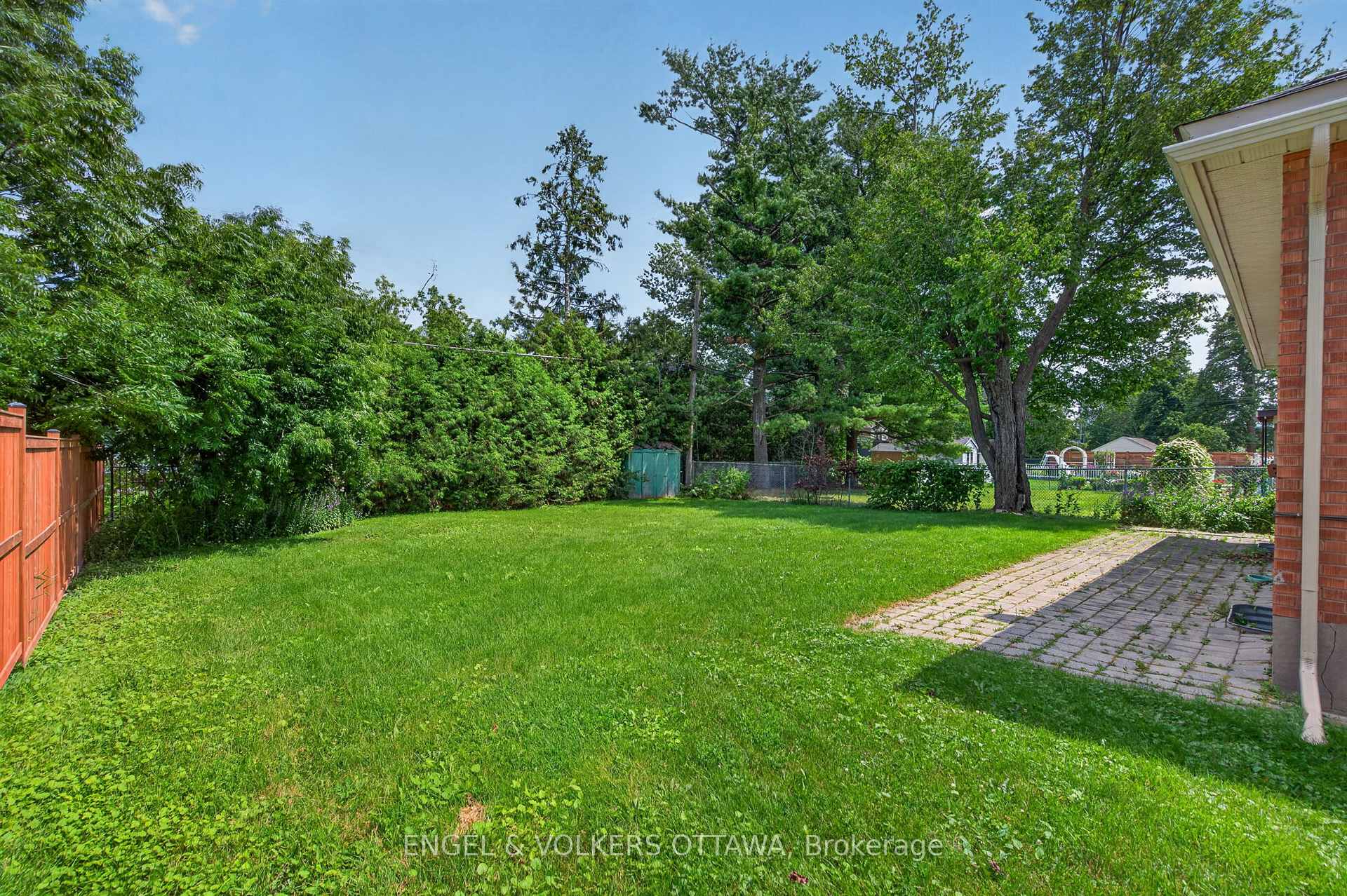 Photo 28 of 2445 Alta Vista Drive, Ottawa, Alta Vista — HOMEH