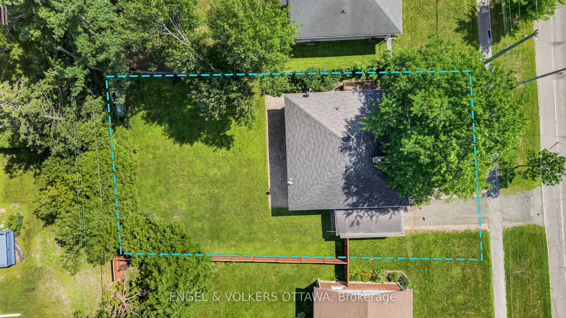 Photo 29 of 2445 Alta Vista Drive, Ottawa, Alta Vista — HOMEH