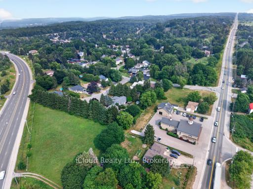 Photo 32 of 31 Richmond Street, Caledon, Mono Mills — HOMEH