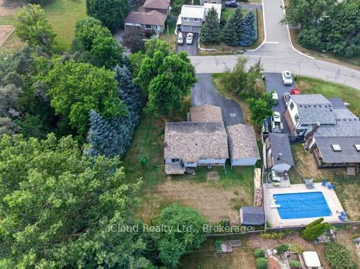 Photo 4 of 31 Richmond Street, Caledon, Mono Mills — HOMEH