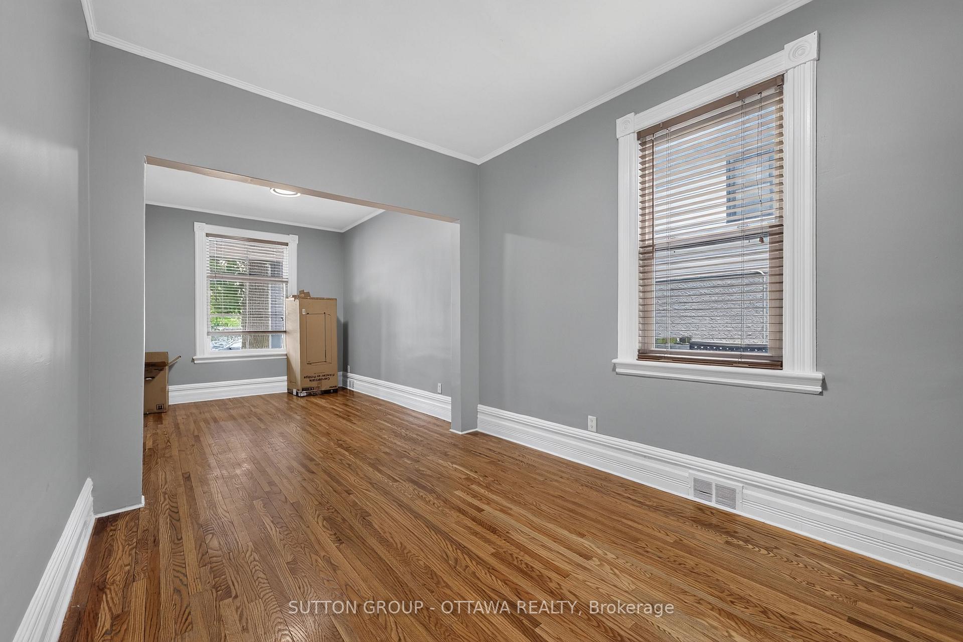 Photo 11 of 293 Olmstead Street, Ottawa, Vanier — HOMEH