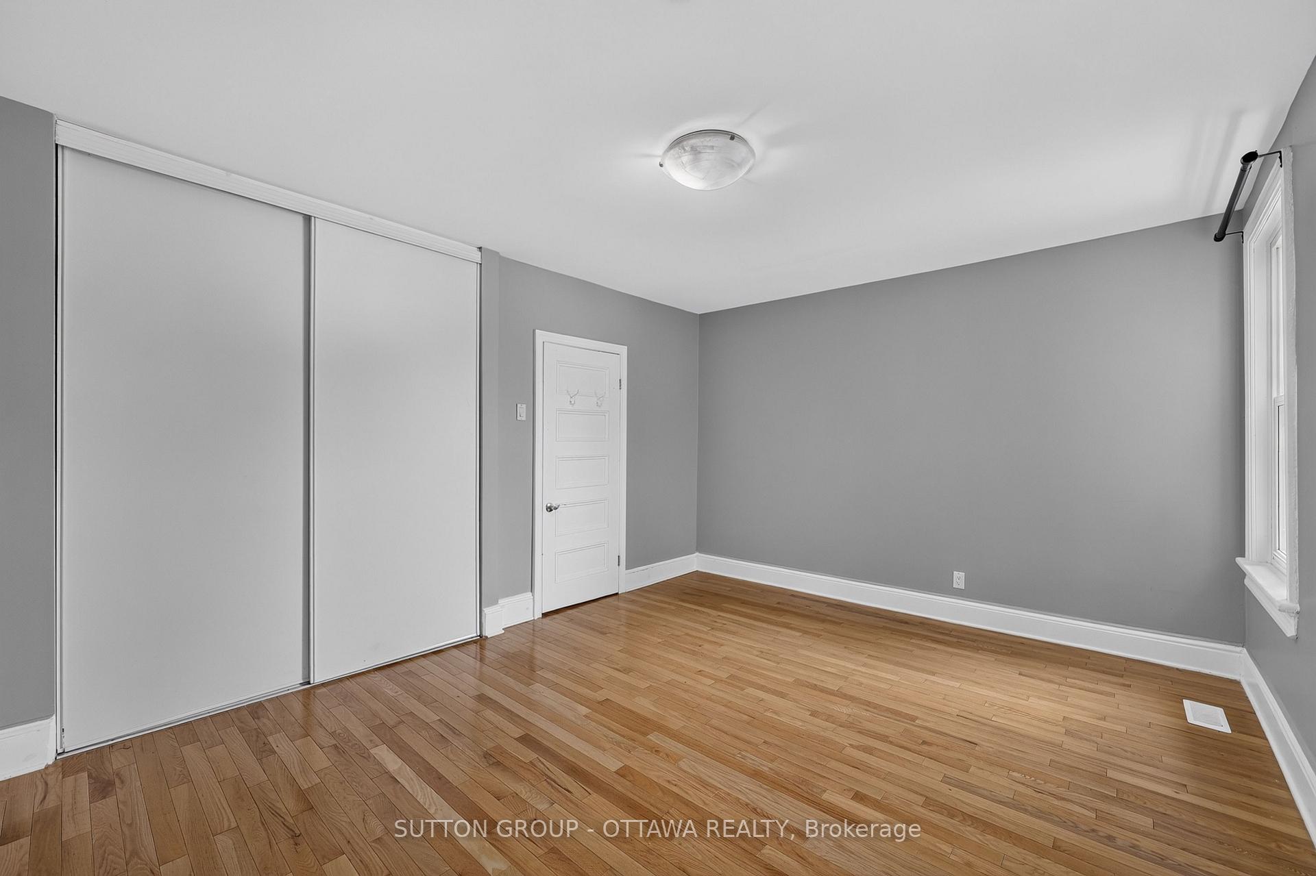 Photo 24 of 293 Olmstead Street, Ottawa, Vanier — HOMEH