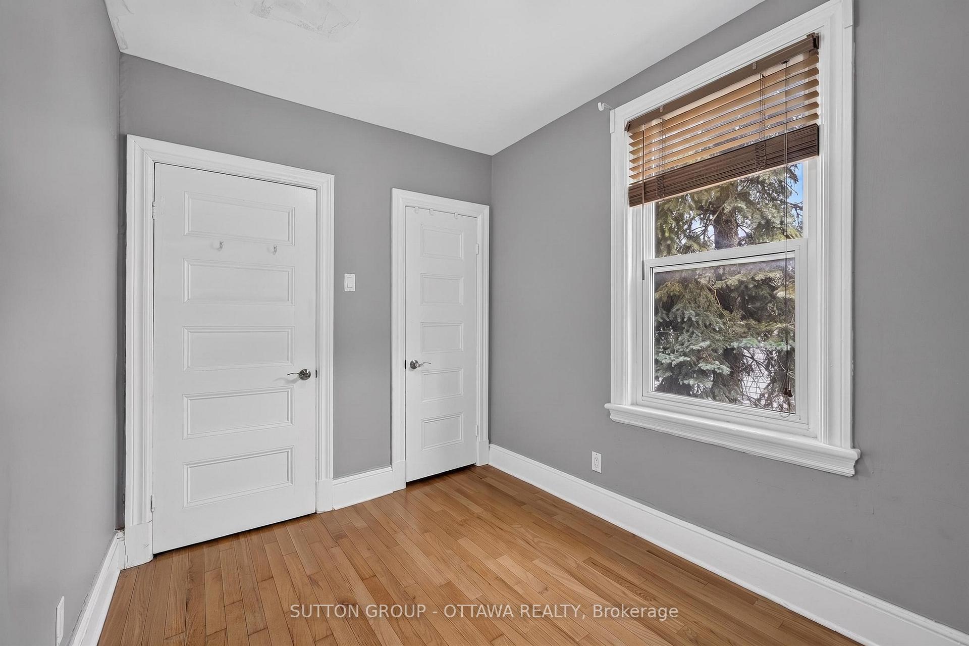 Photo 28 of 293 Olmstead Street, Ottawa, Vanier — HOMEH