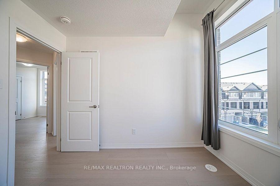 Photo 14 of 1 Sissons Way, Markham, Cedar Grove — HOMEH