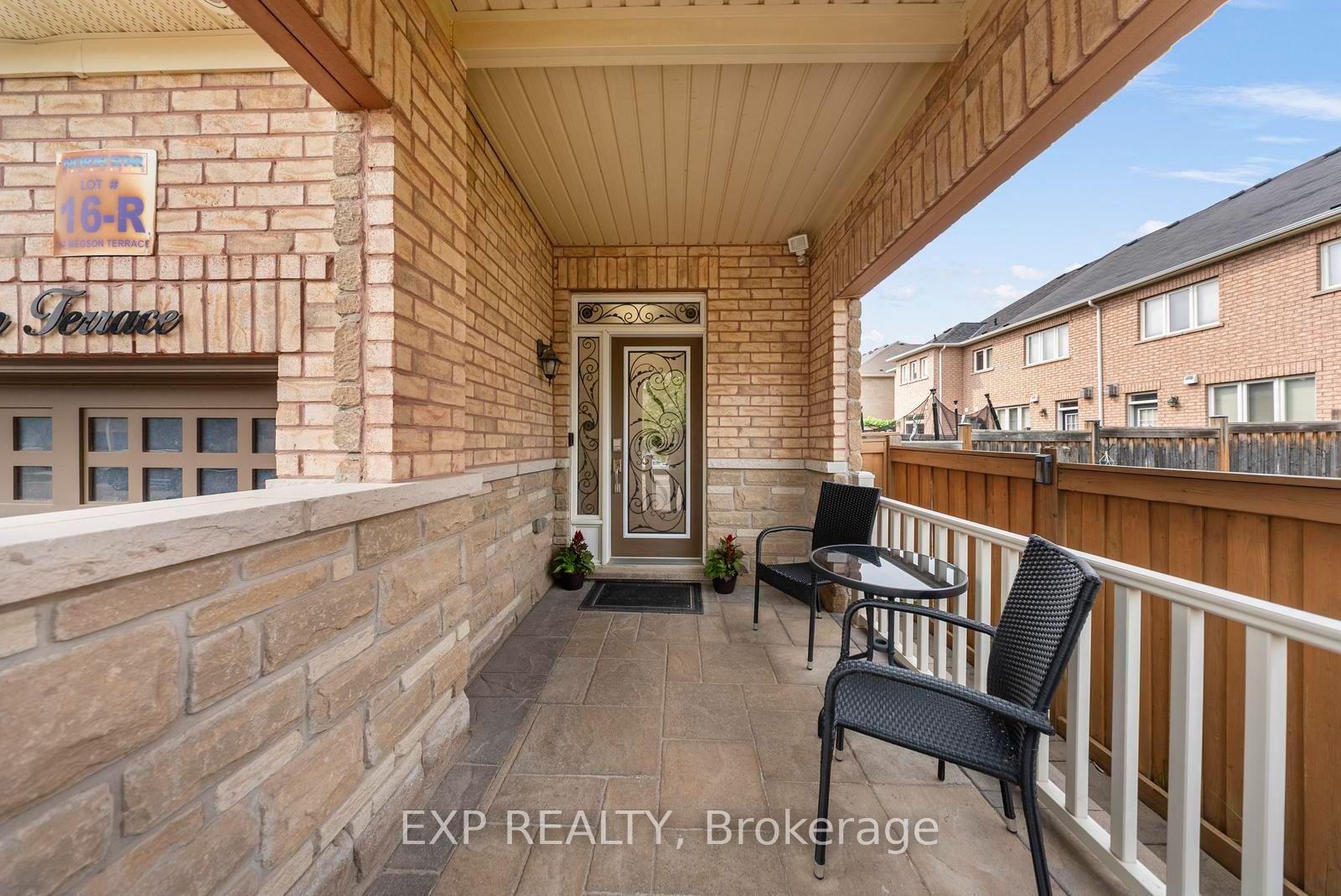 Photo 5 of 717 Megson Terrace, Milton, Willmott — HOMEH