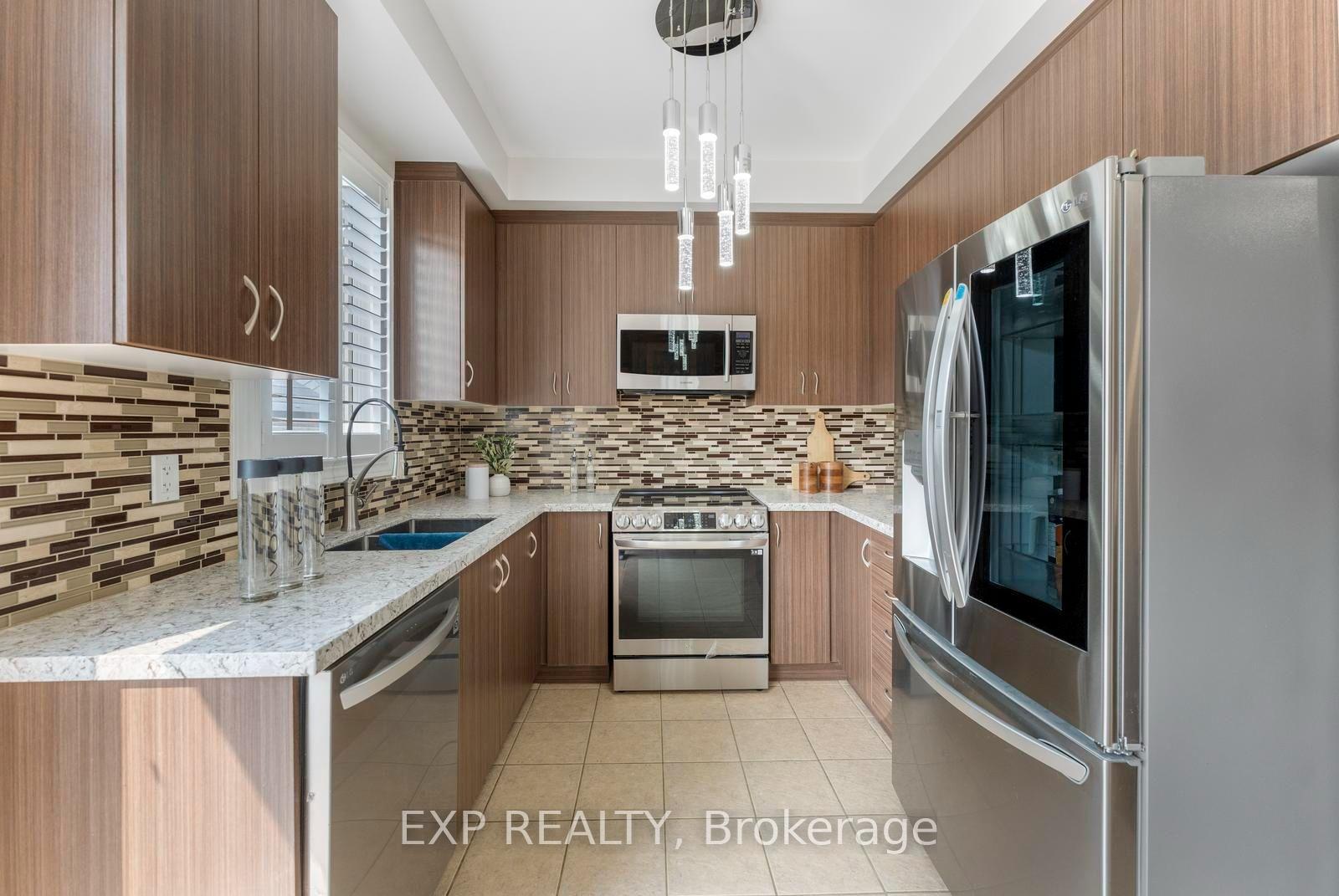 Photo 15 of 717 Megson Terrace, Milton, Willmott — HOMEH